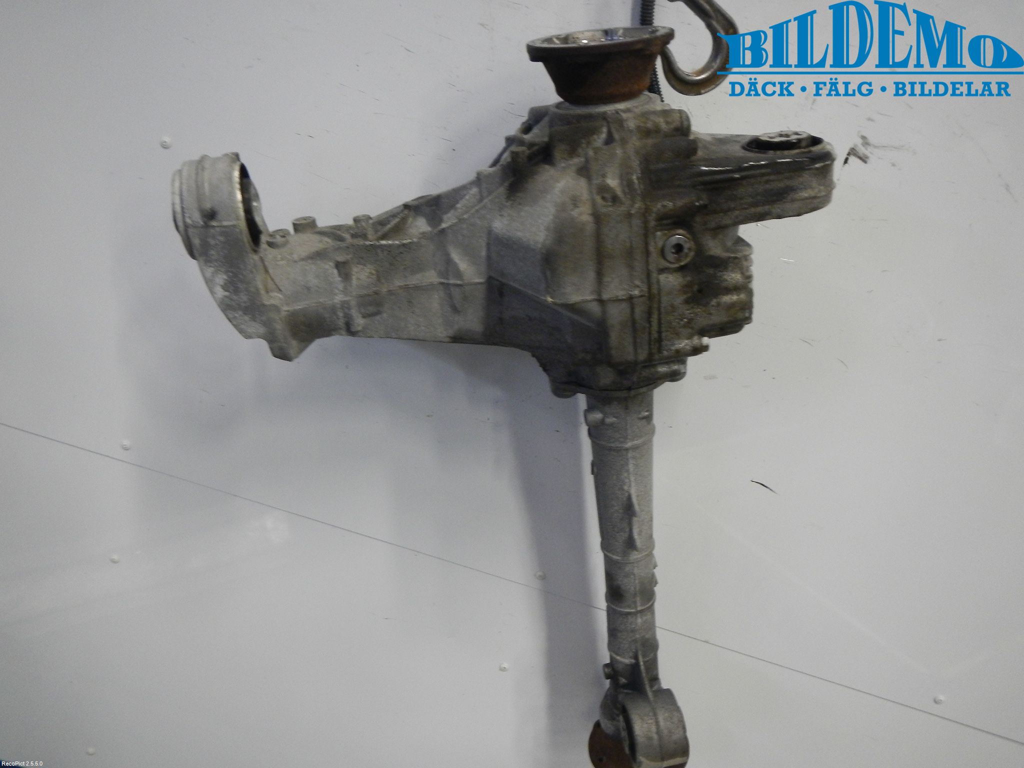 Volkswagen VW AMAROK 2H 10-22 Kardang Foran