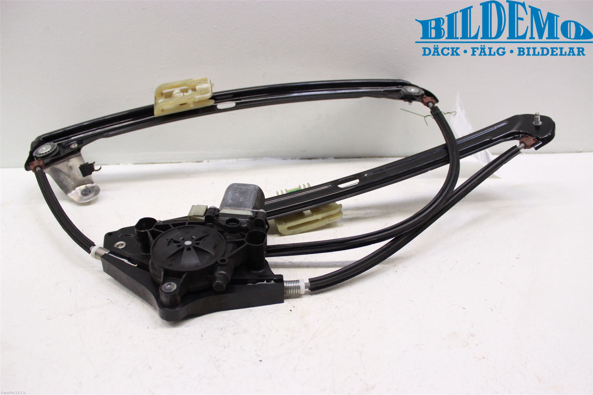 Volkswagen VW GOLF / E-GOLF VII 13-20 Vindusheis El Komp