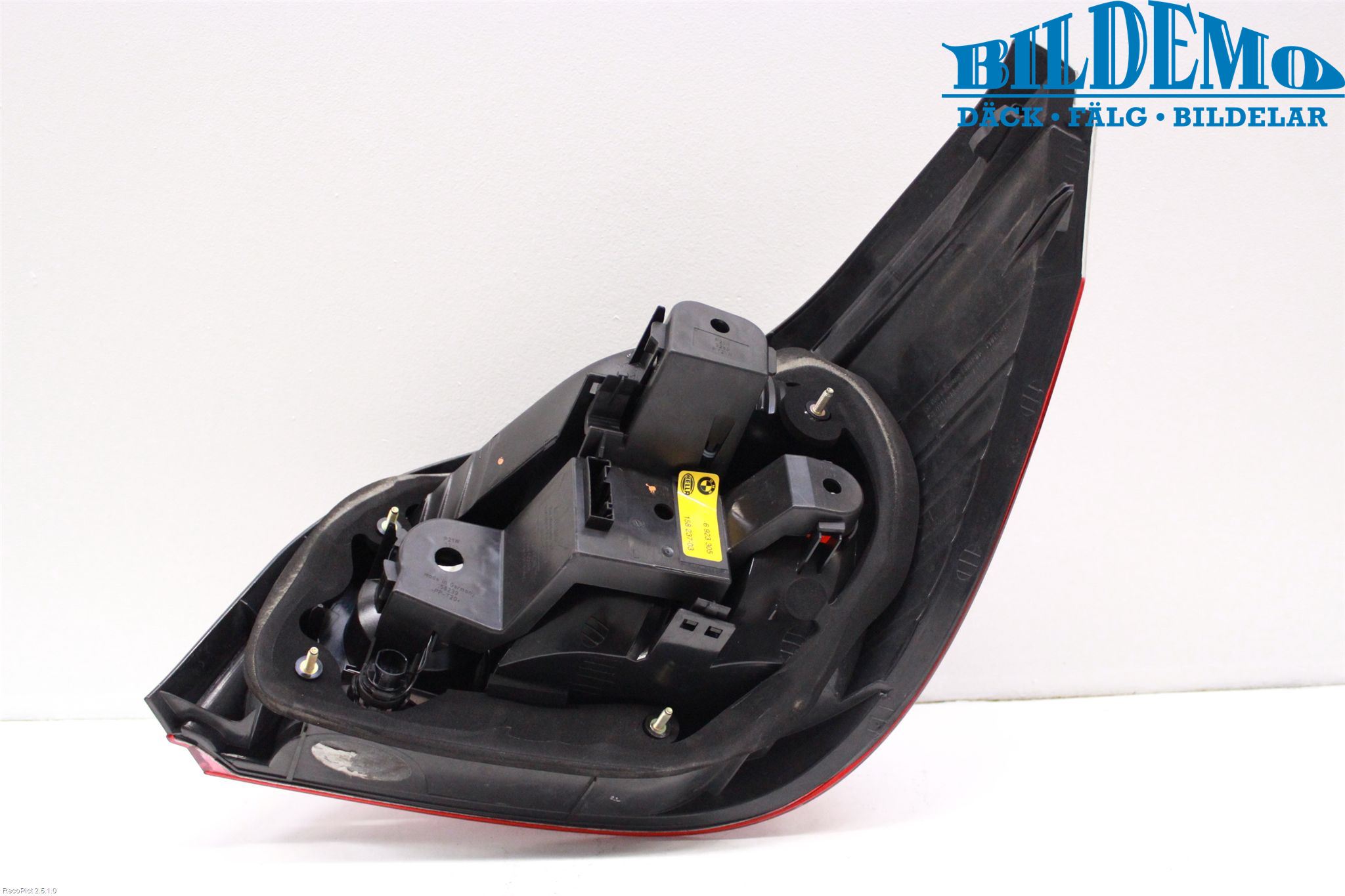 BMW 5 E60/61 Sed/Tou 02-10 Baklykt Venstre