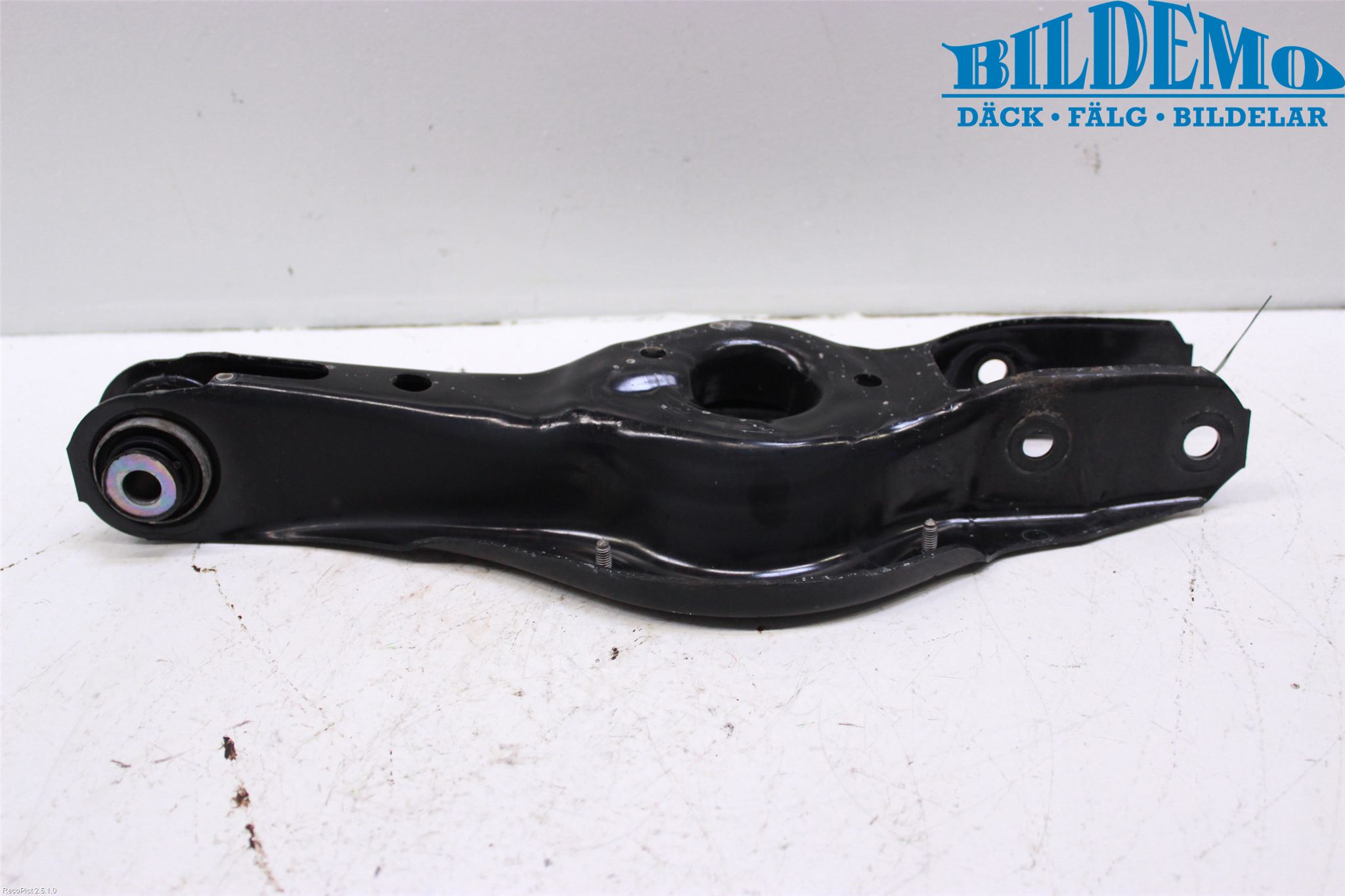 BMW 3 F30/F31/F80 12-19 Bærearm Bak Venstre
