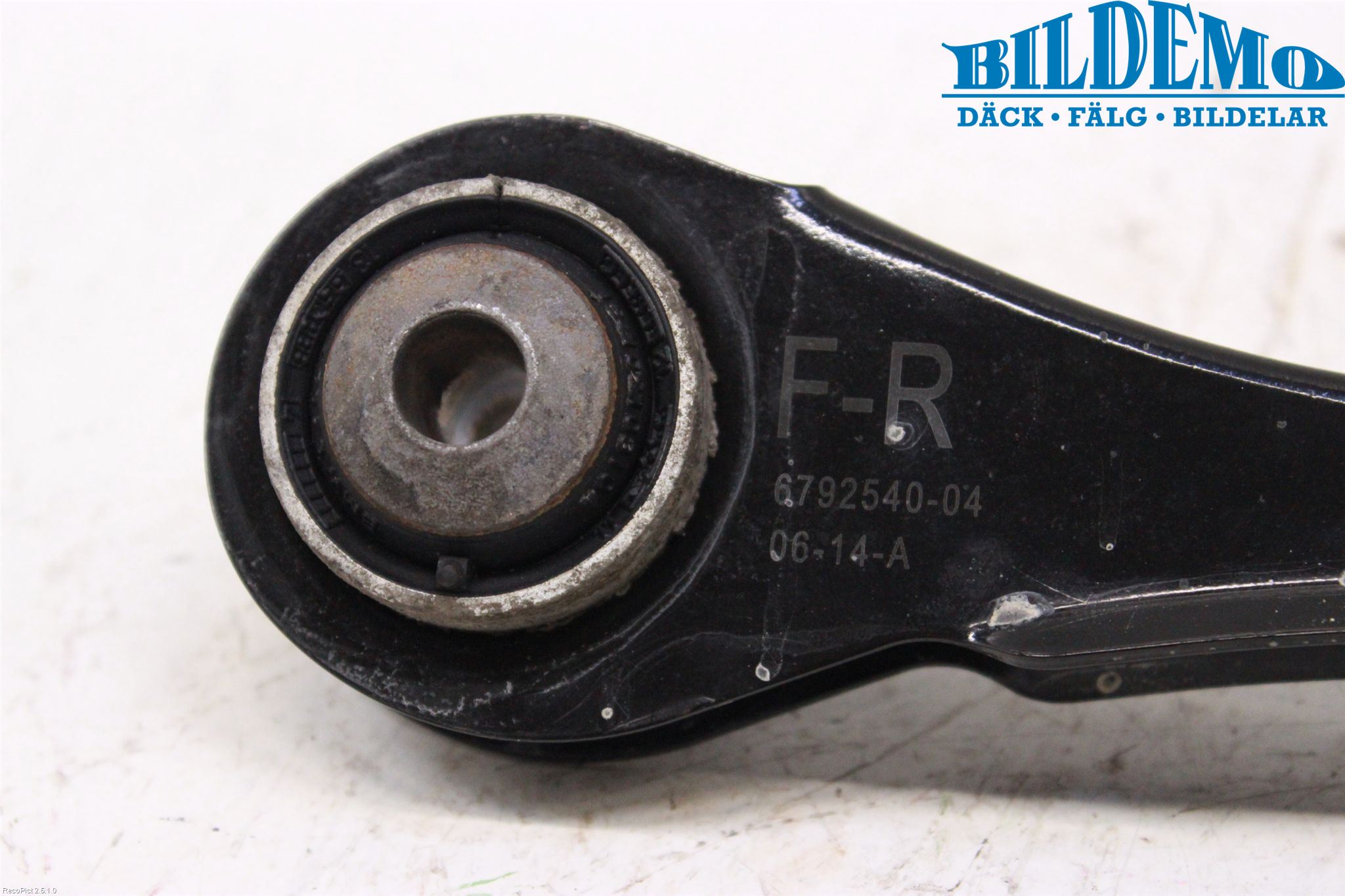 BMW 3 F30/F31/F80 12-19 Bærearm Bak Høyre Øvre