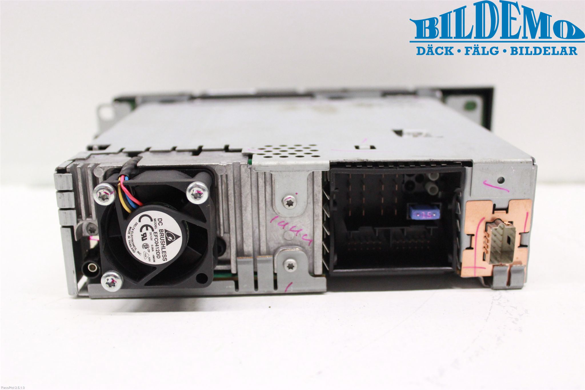 BMW 5 E60/61 Sed/Tou 02-10 Stereo Radio Med Cd