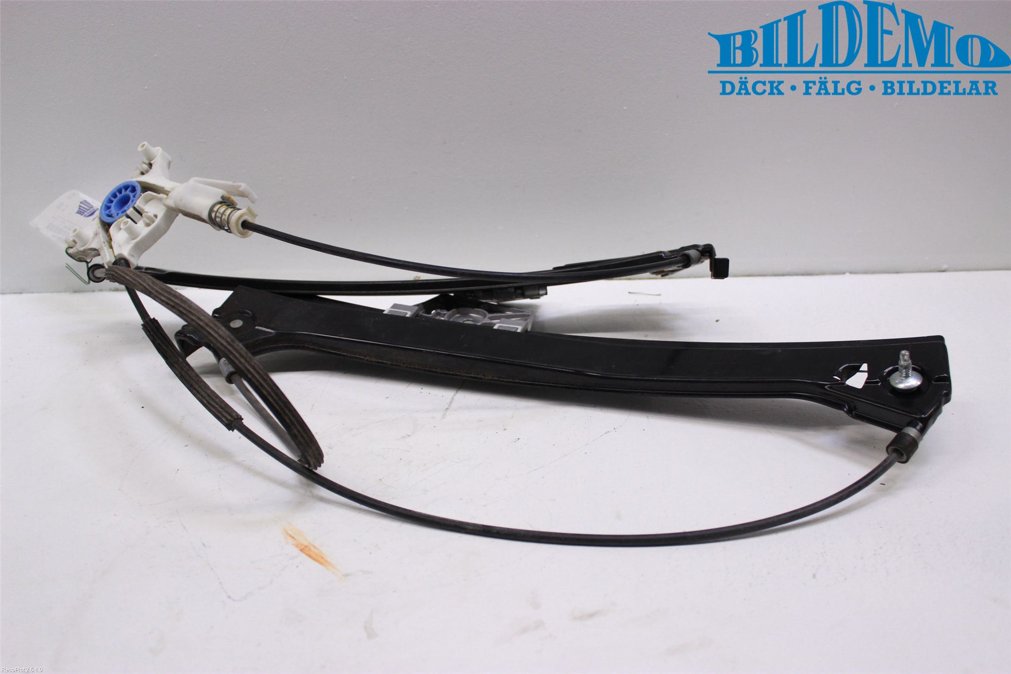 Mercedes-Benz MB CLK (C209) 02-09 Vindusheis
