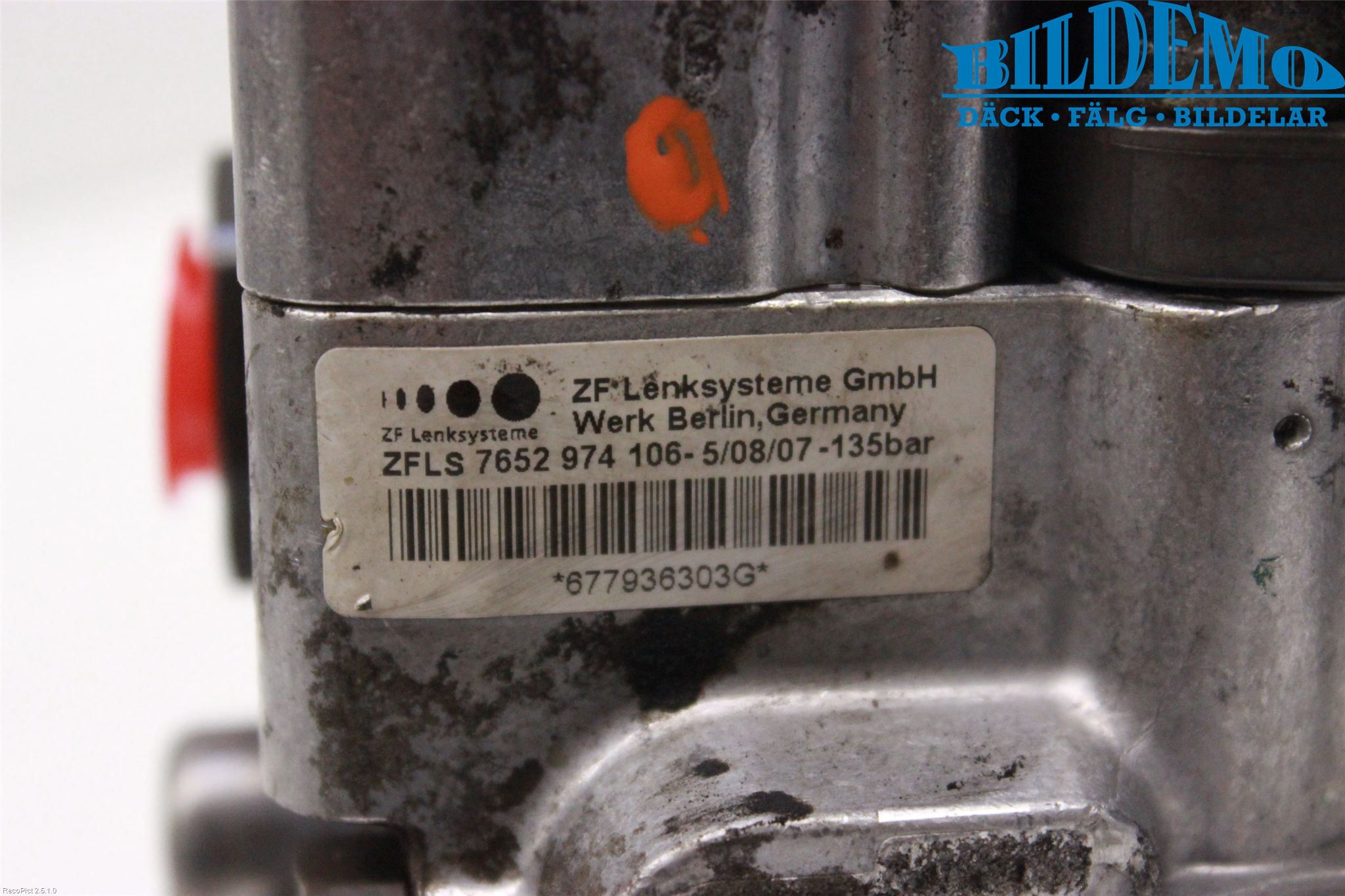 BMW 5 E60/61 Sed/Tou 02-10 Servo Pumpe