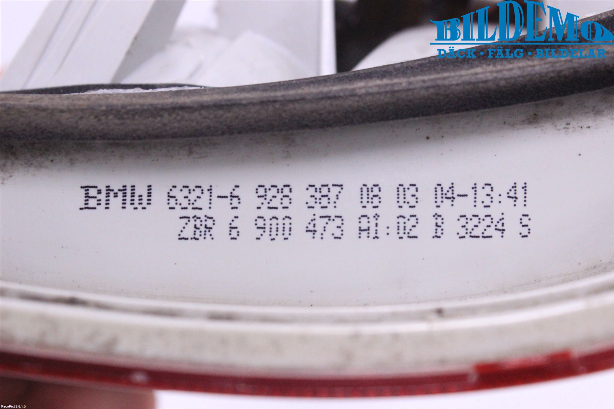 BMW 3 E46      98-05 Baklykt Venstre