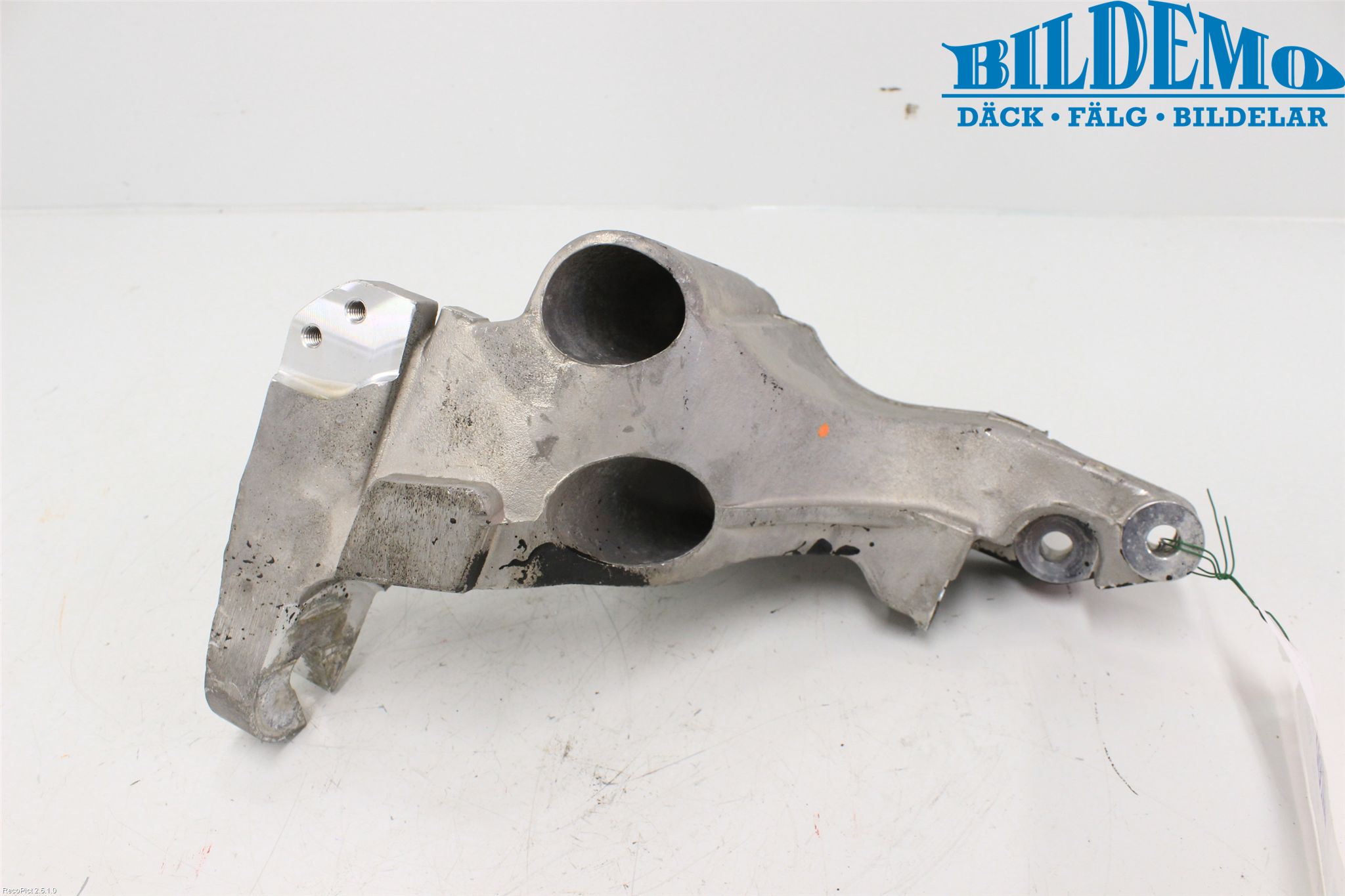 Saab 9-5 -05 Motor Feste Stål-Alu