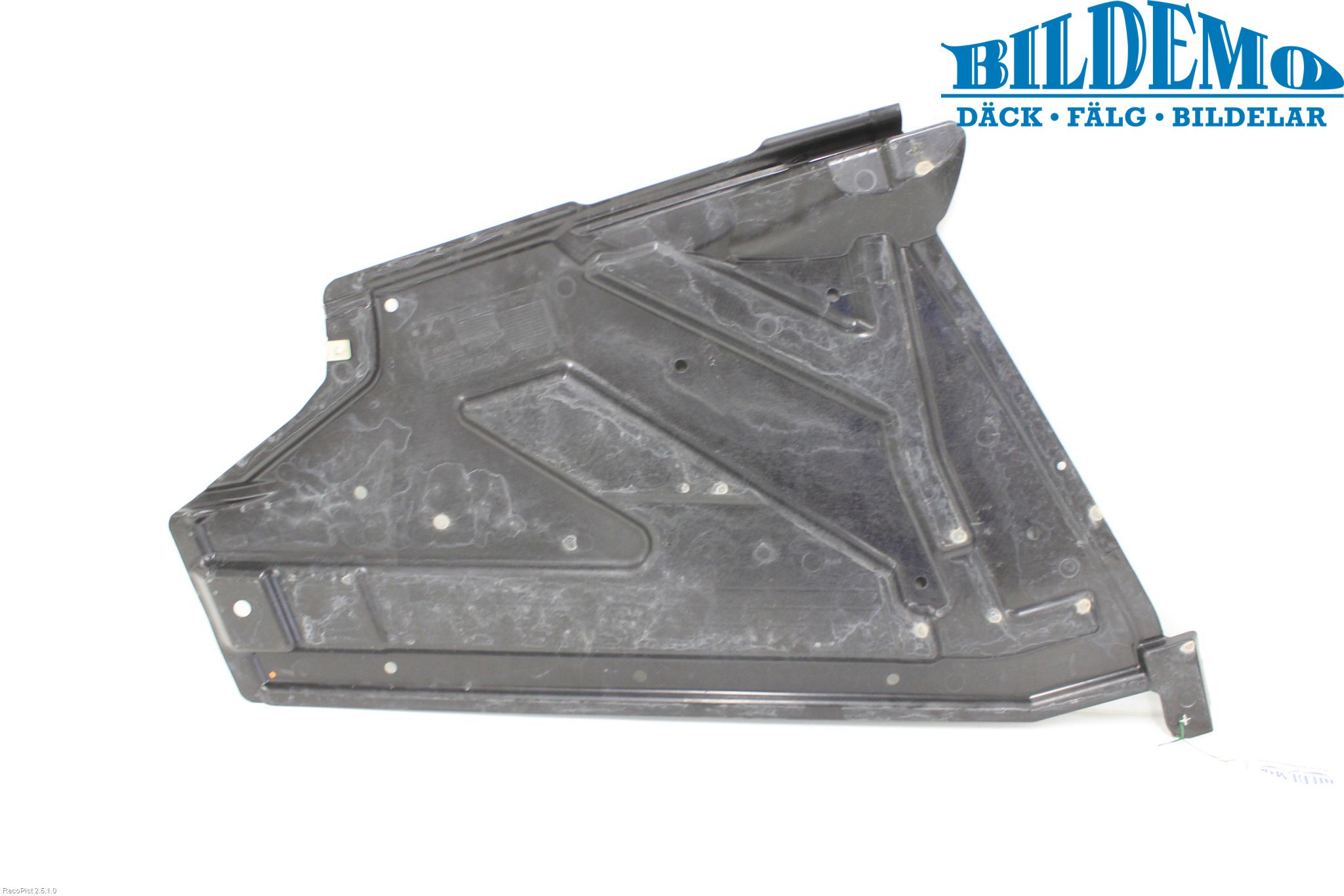 Mercedes-Benz MB A-KLASS (W176) 13-18 Bunnplate U Motor-Gear-Dørk