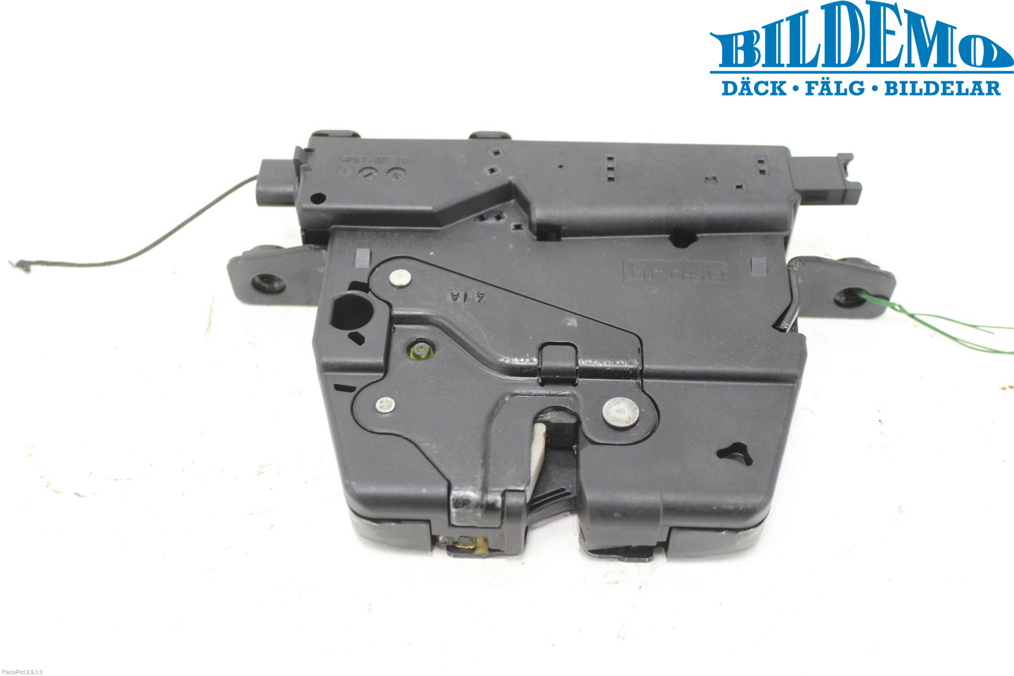 BMW 3 F30/F31/F80 12-19 Bakluke-Lokk Låsekasse