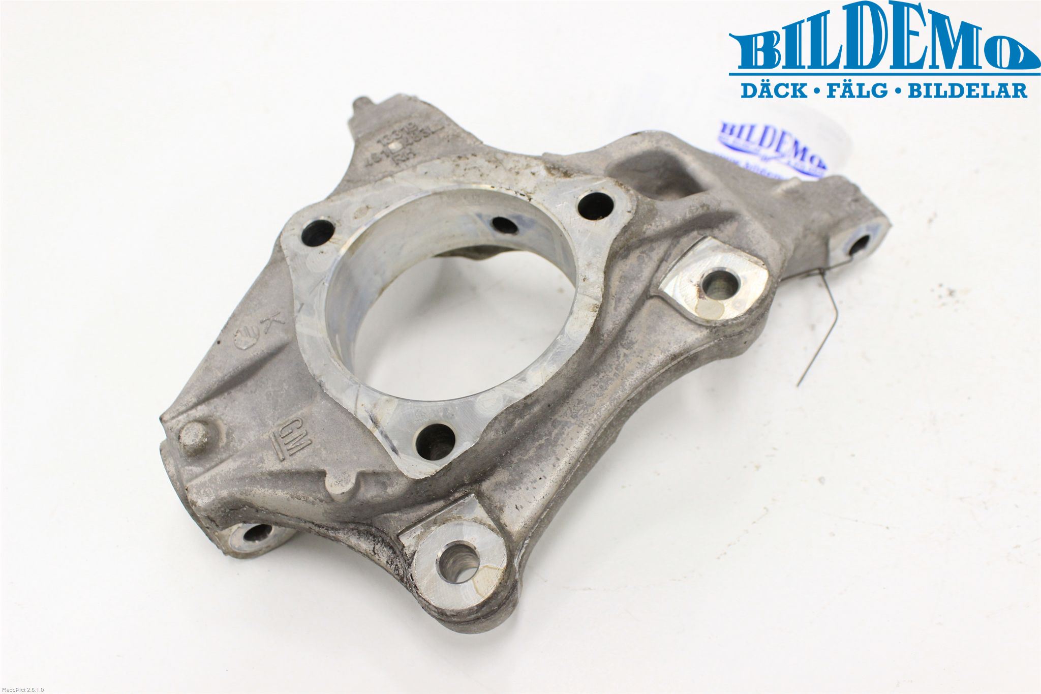 Opel ASTRA J 10-15 Spindel Hf