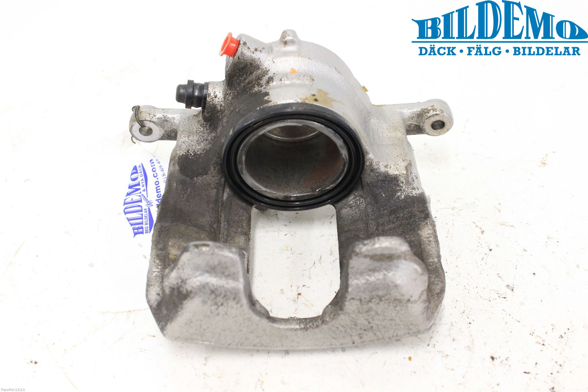 Mercedes-Benz MB CLA-KLASS (C117/X117) 13-19 Bremsecaliper Foran Venstre
