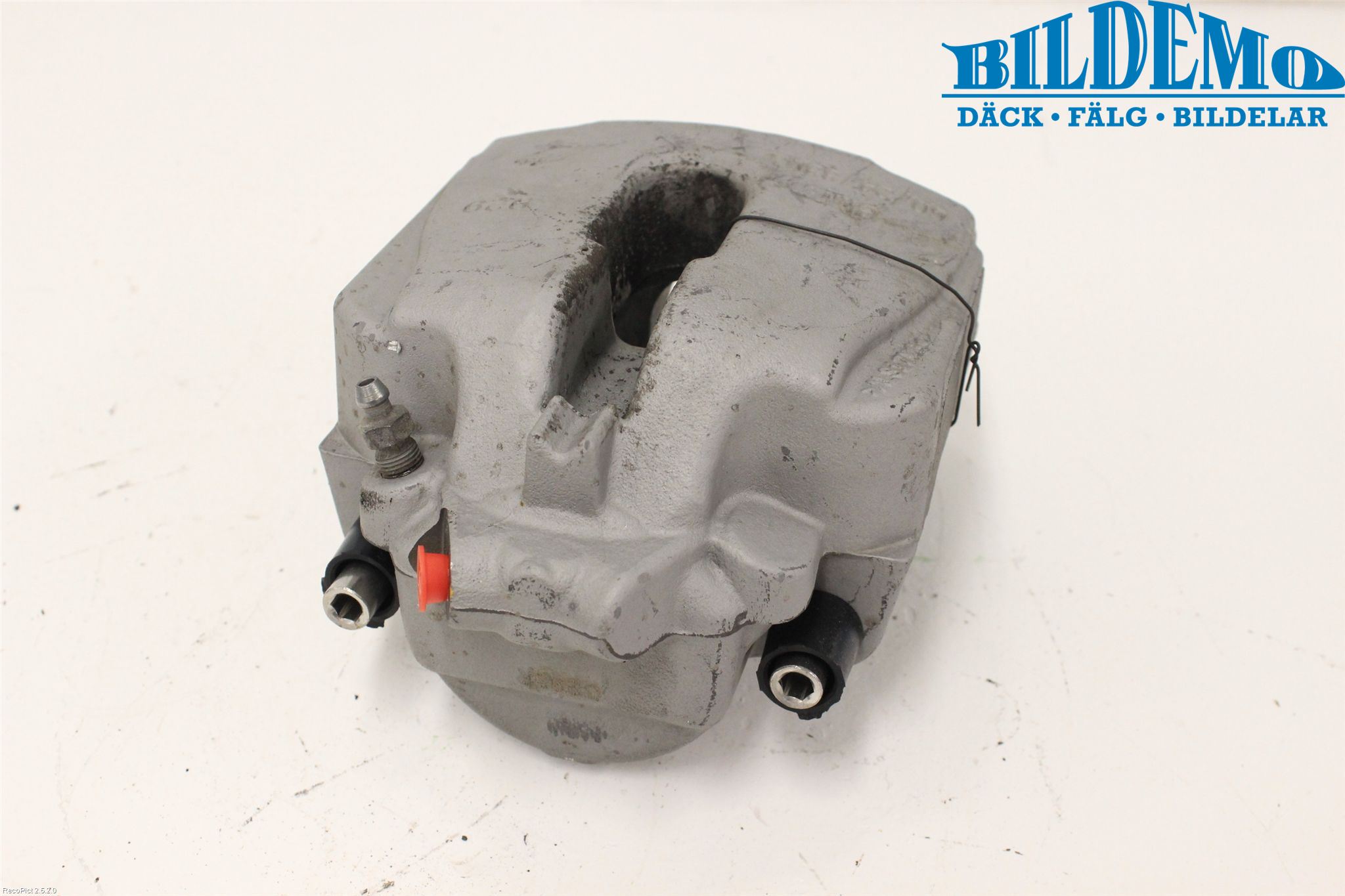BMW 5 F10/F11/F18 09-17 Bremsecaliper Foran Høyre