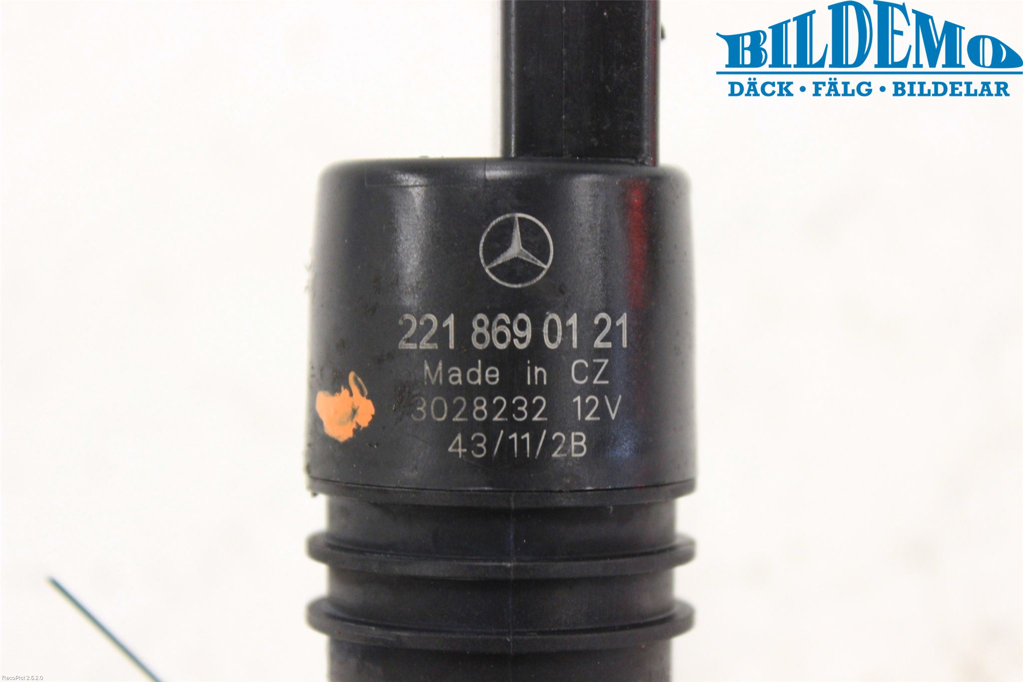 Mercedes-Benz MB SPRINTER (W906) 06-18 Spylerpumpe Frontrute