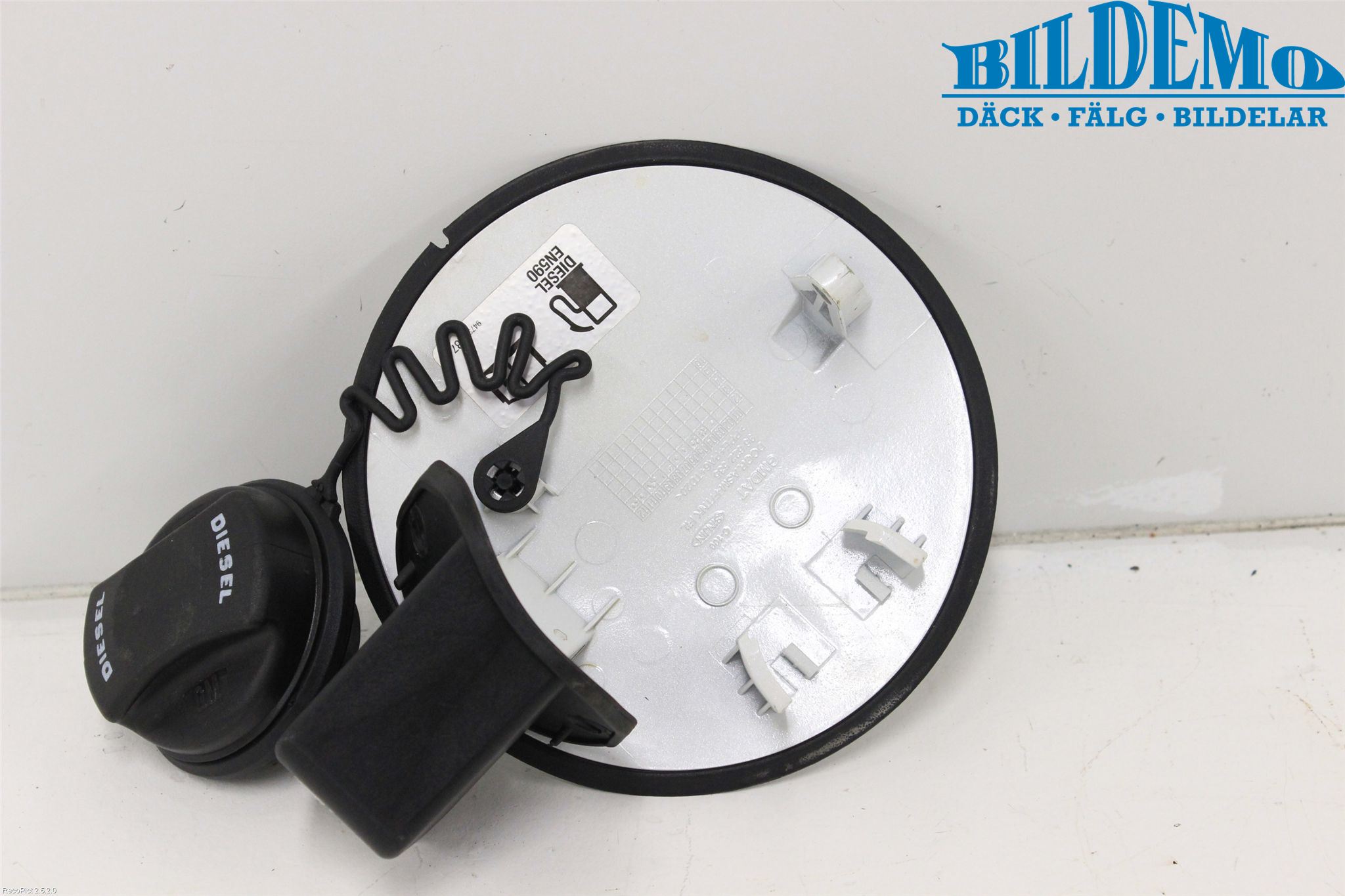 Chevrolet CAPTIVA Drivstoff Tankluke