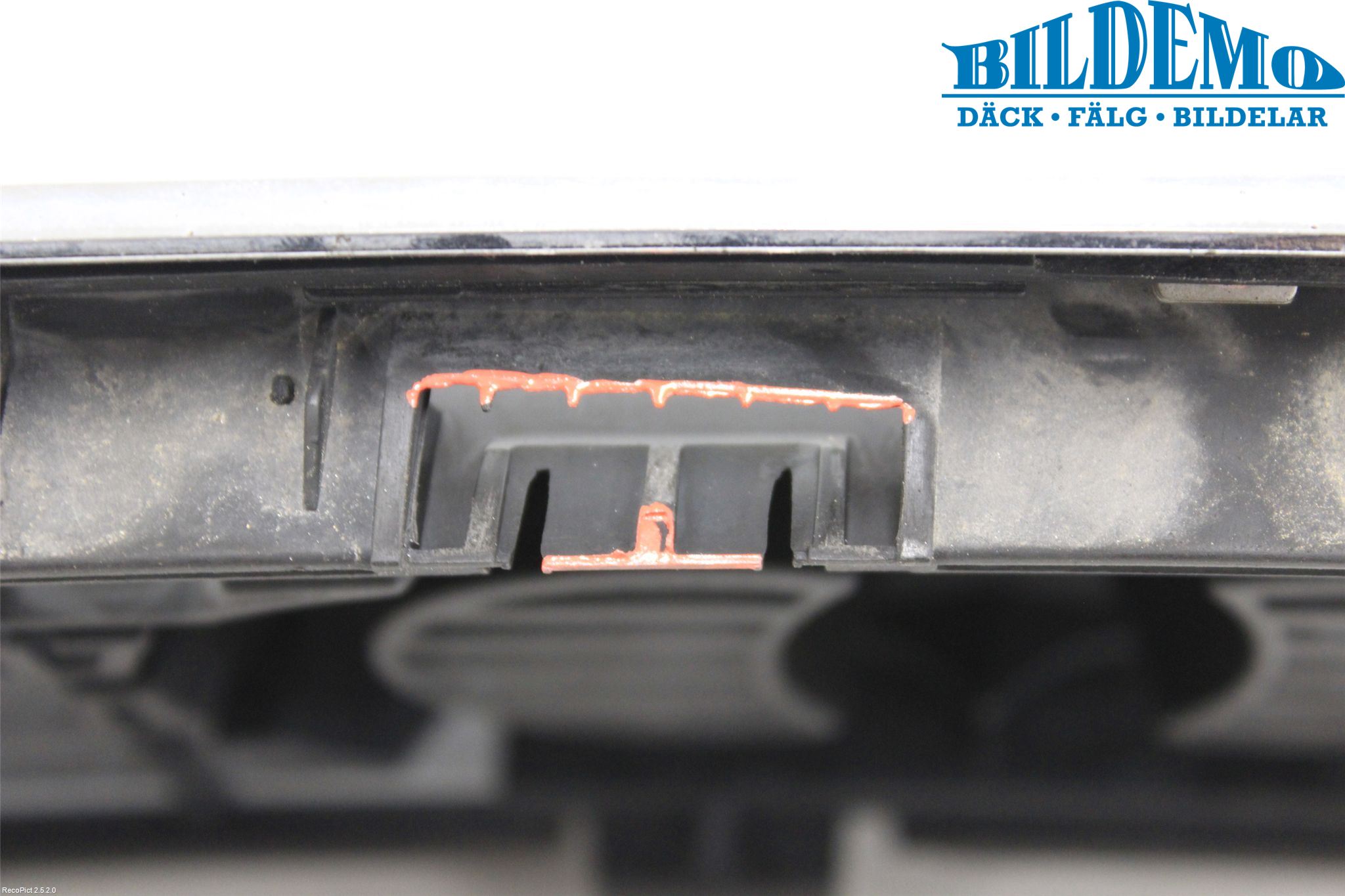 Audi A6/S6     97-05 Grill Komplett