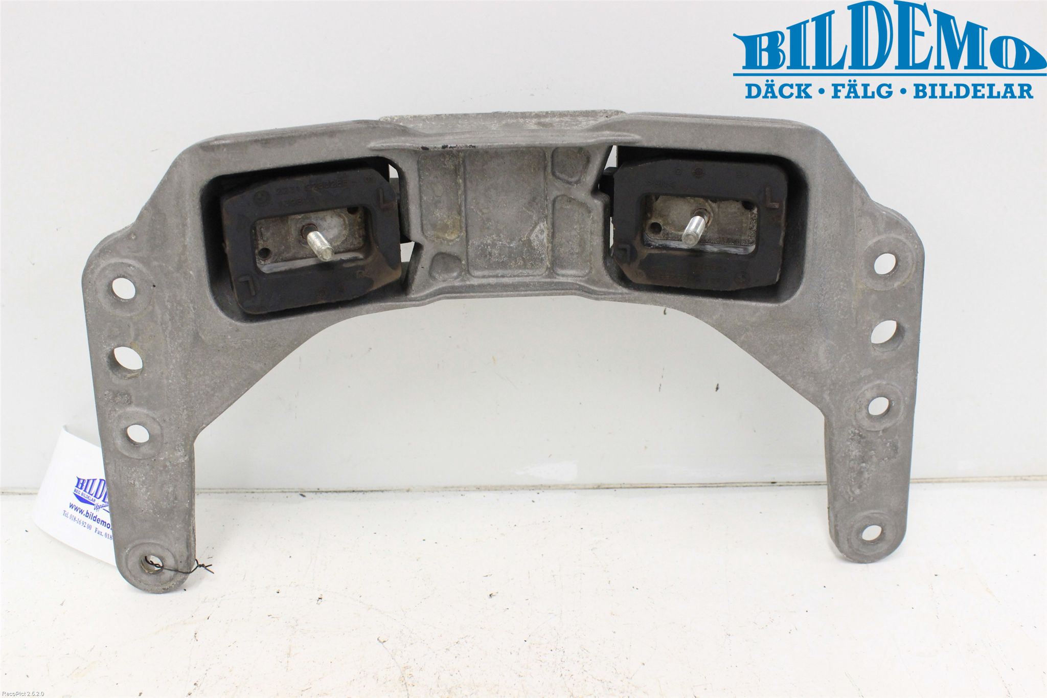 BMW 5 E60/61 Sed/Tou 02-10 Gearkasse Bjelke - Travers