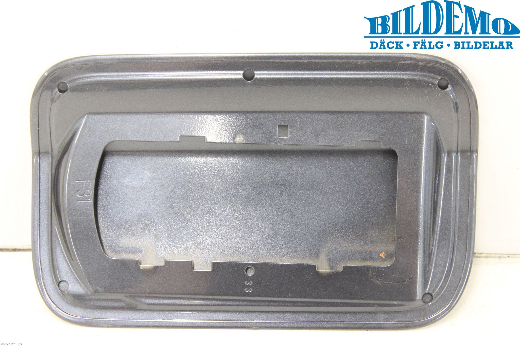 BMW 3 F30/F31/F80 12-19 Drivstoff Tankluke