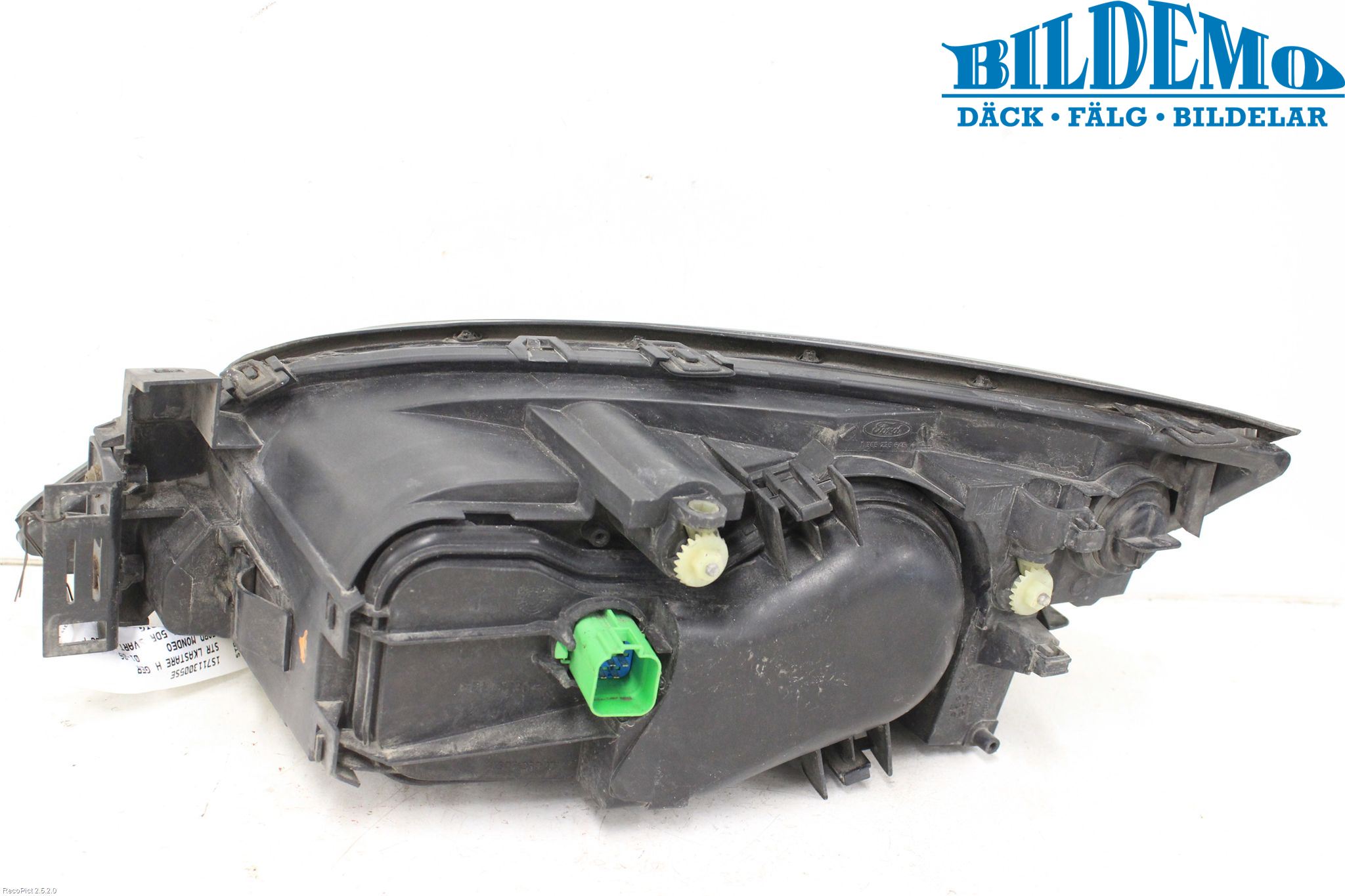 Ford MONDEO     01-06 Frontlykt Høyre