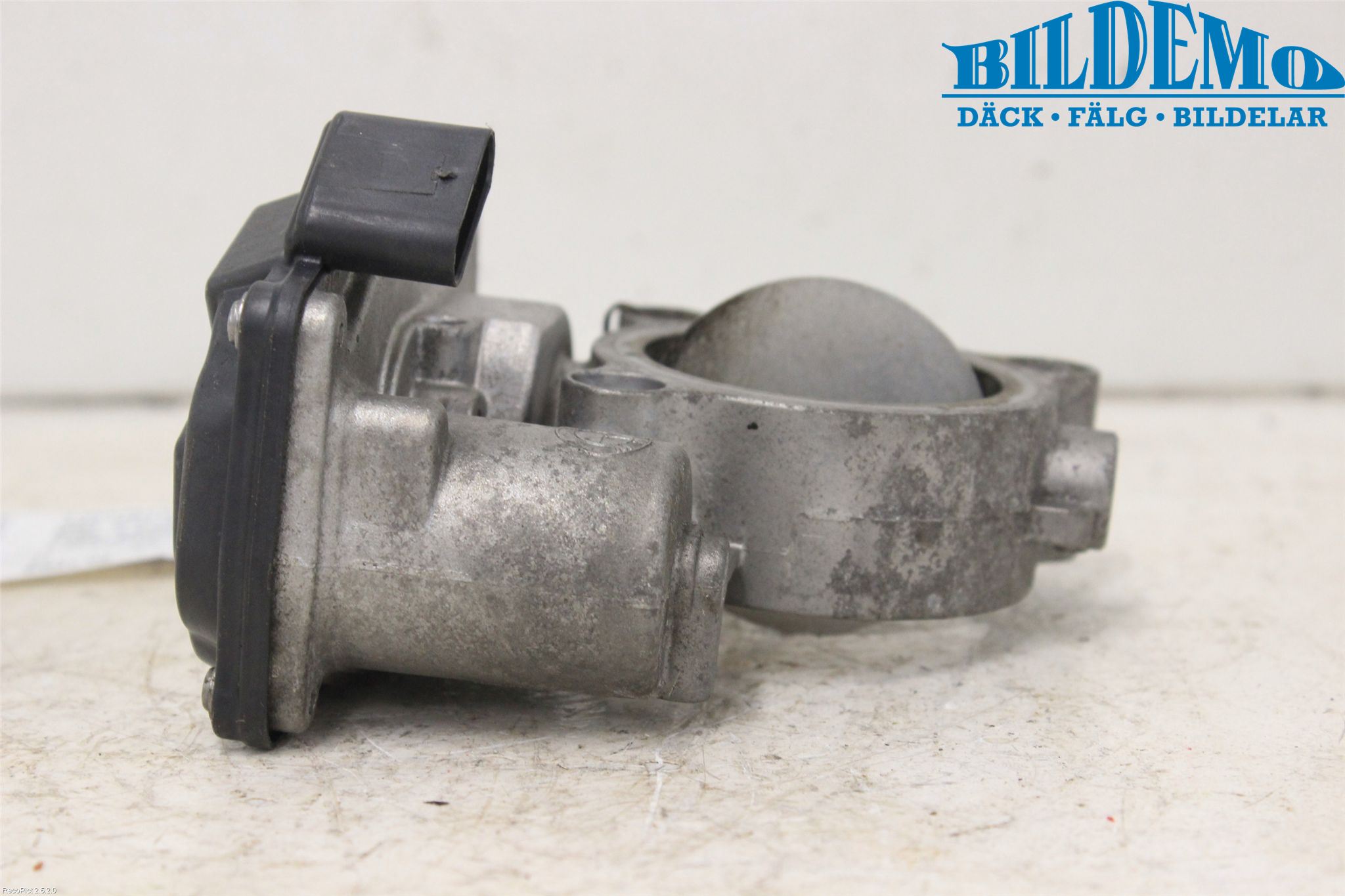BMW 3 F30/F31/F80 12-19 Inns Spjeldhus