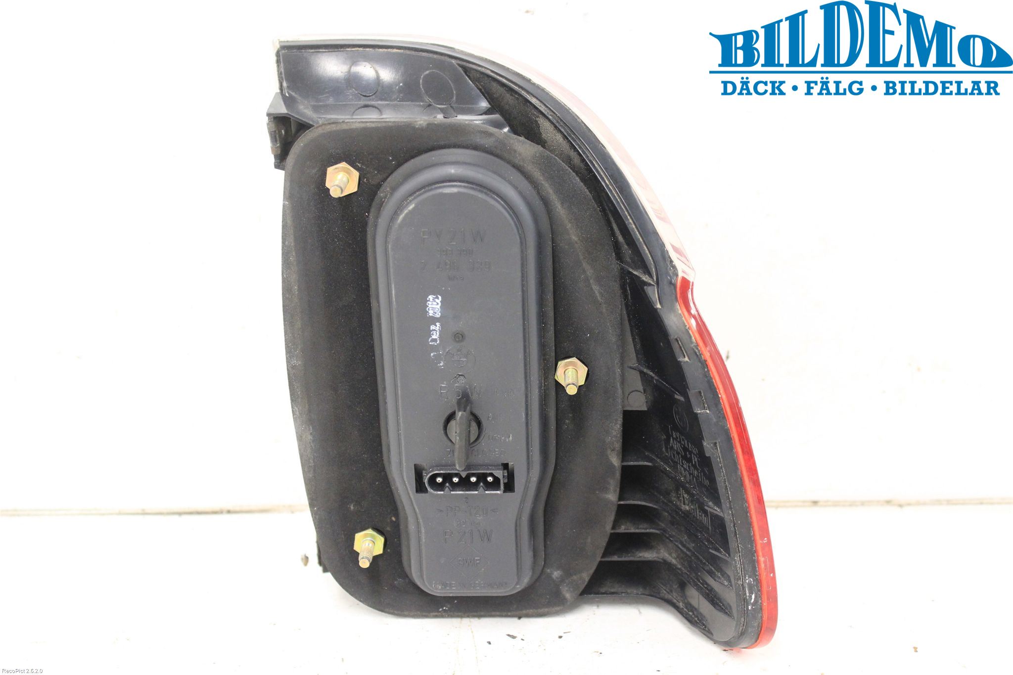 BMW 5 E39 95-04 Baklykt Venstre