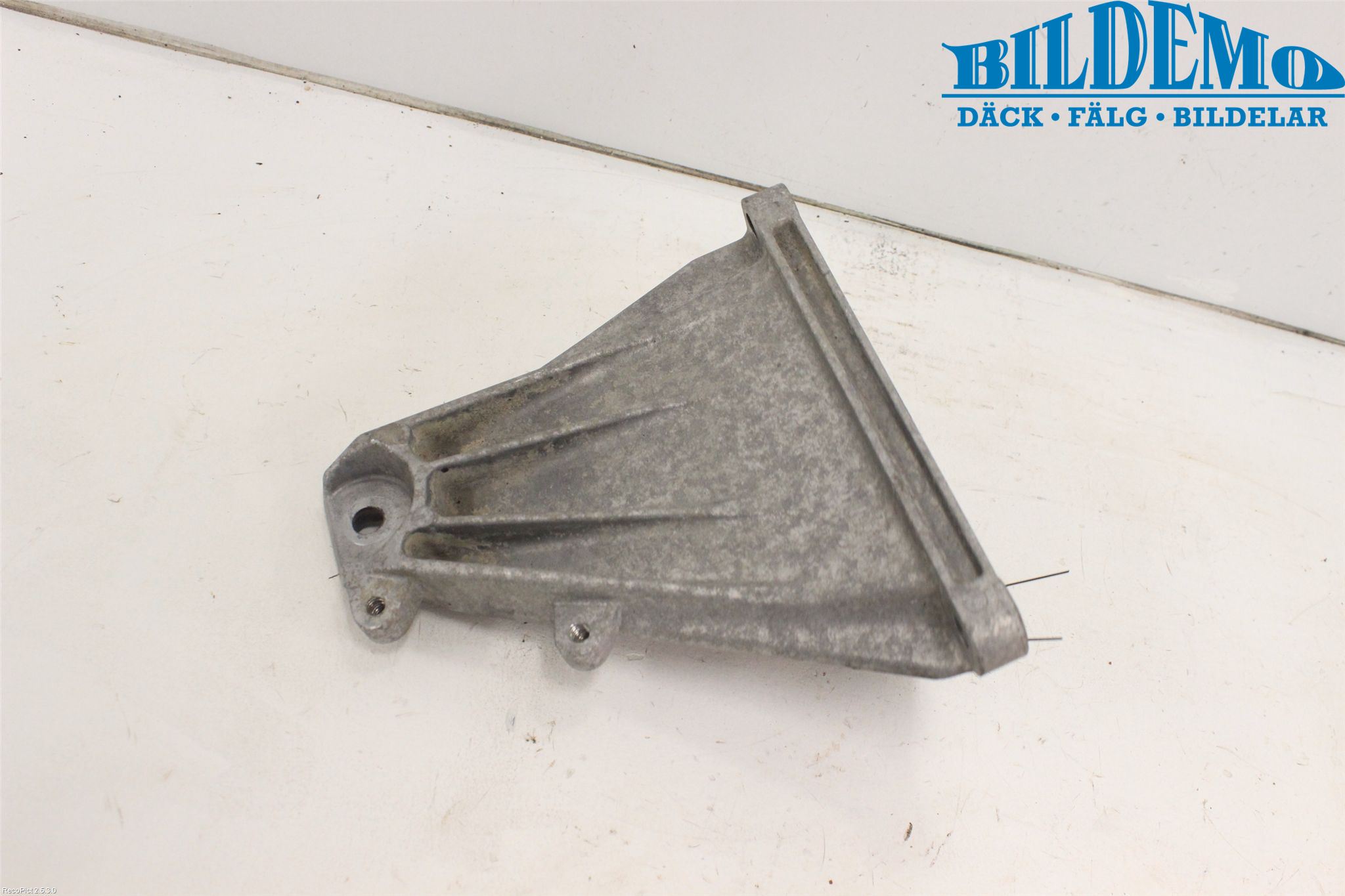 BMW 3 E90/91 SED/TOU 05-12 Motor Feste Stål-Alu