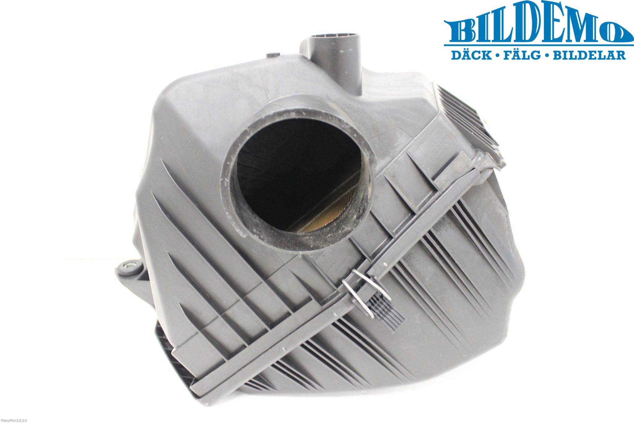 BMW 5 E60/61 Sed/Tou 02-10 Luftfilter Boks