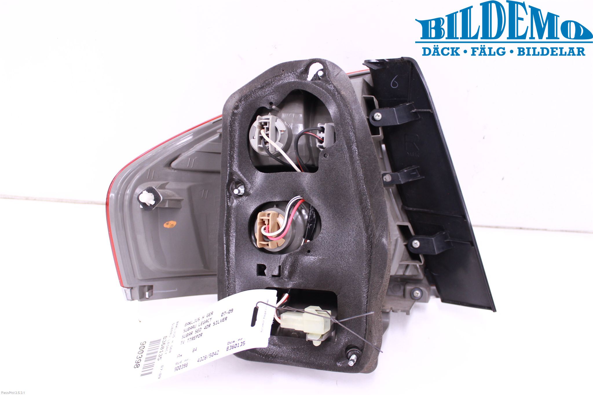 Subaru LEGACY    07-09 Baklykt Høyre