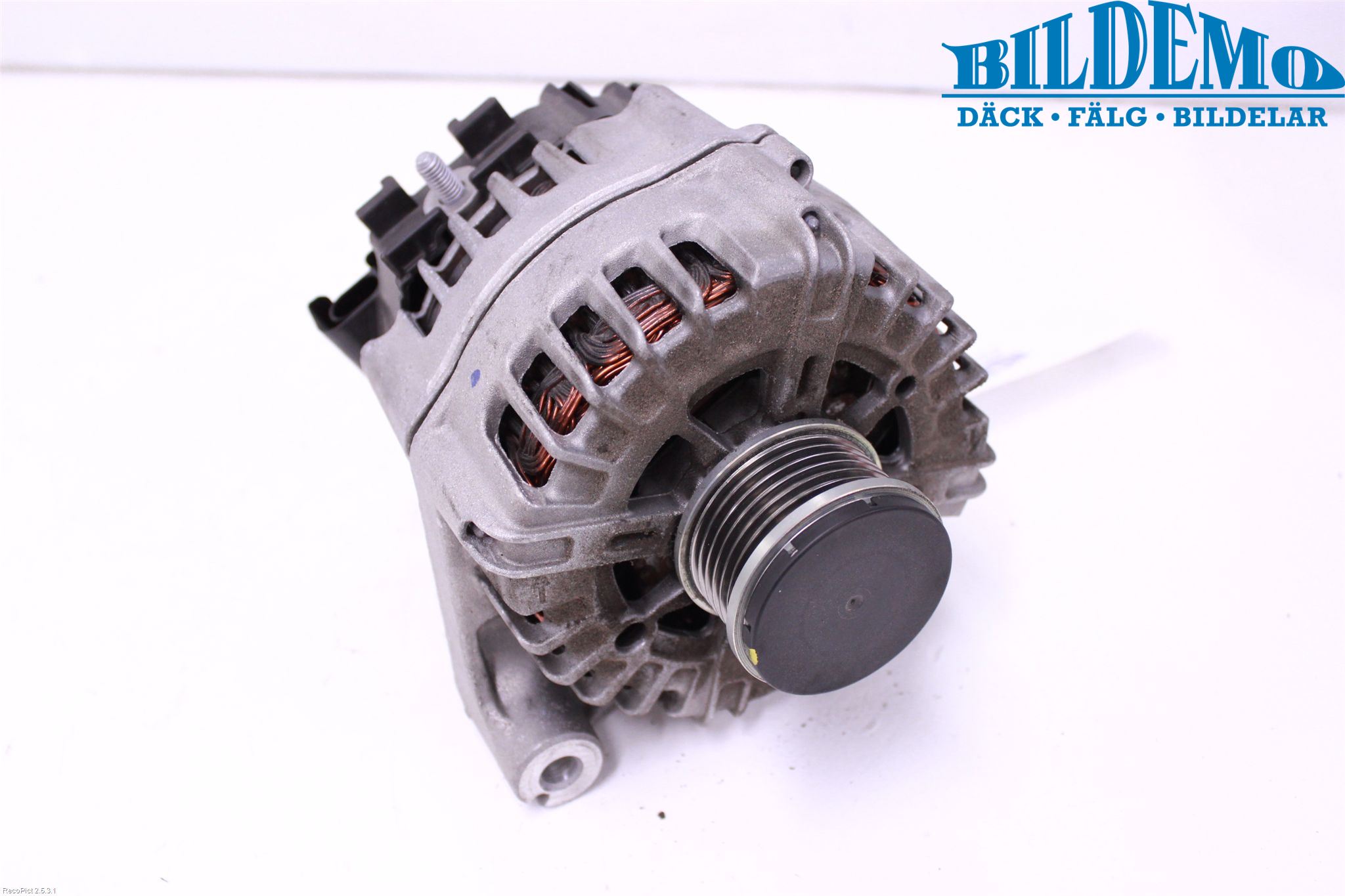 BMW 3 F30/F31/F80 12-19 Dynamo