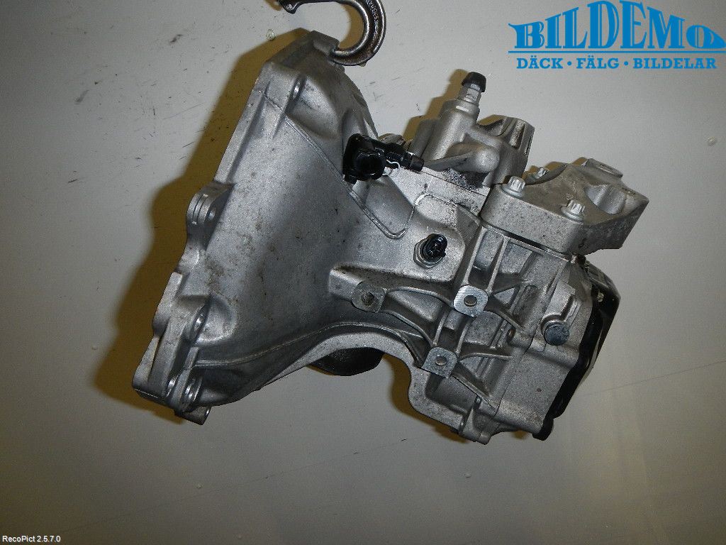 Opel CORSA E 15-19 Gearkasse 5 Trinn