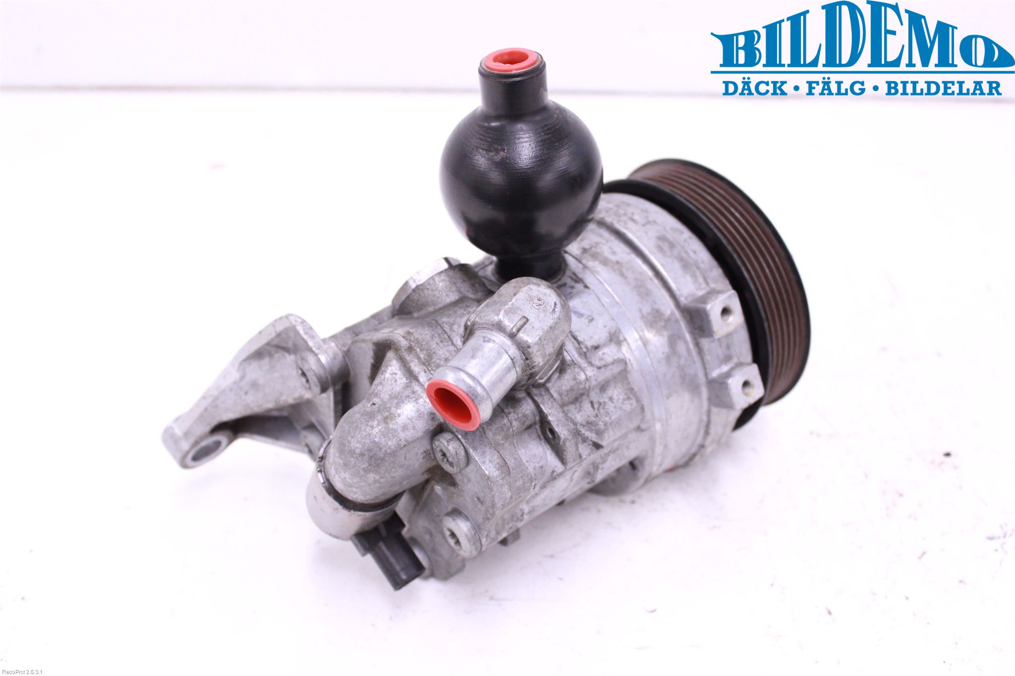 BMW 5 E60/61 Sed/Tou 02-10 Servo Pumpe
