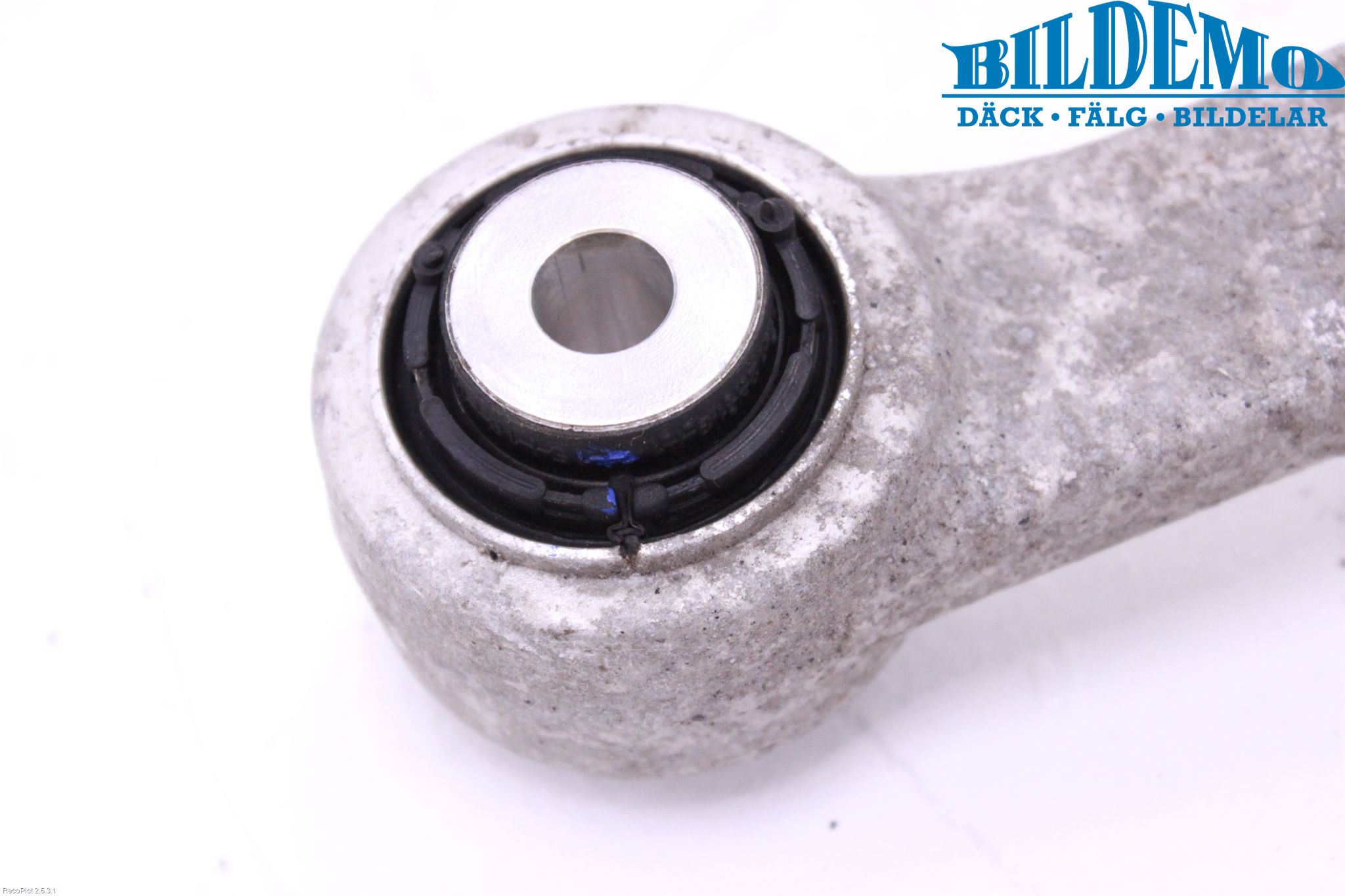 BMW 5 F10/F11/F18 09-17 Bærearm Bak Venstre Øvre