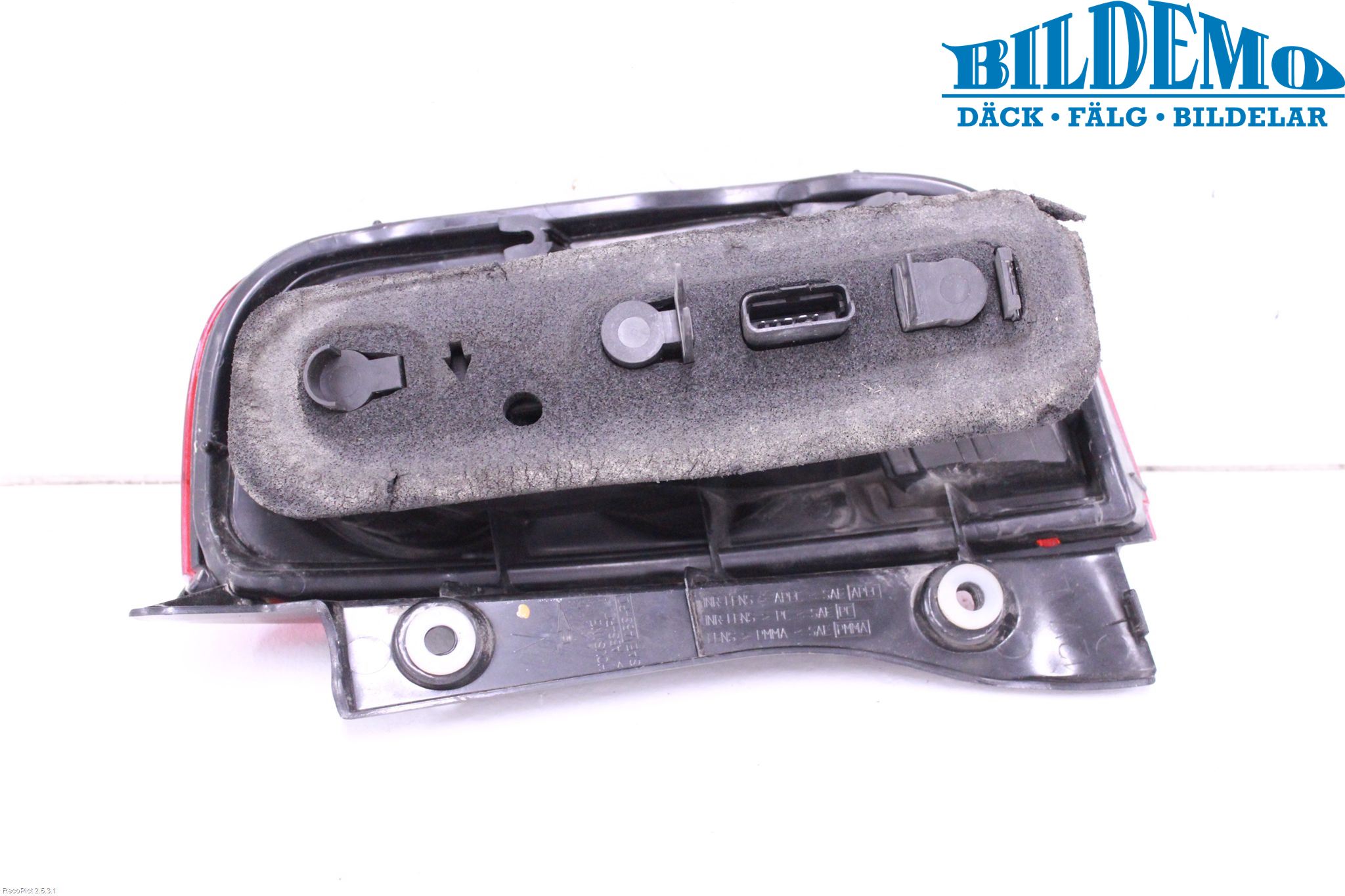 Nissan MICRA 03-07 Baklykt Venstre