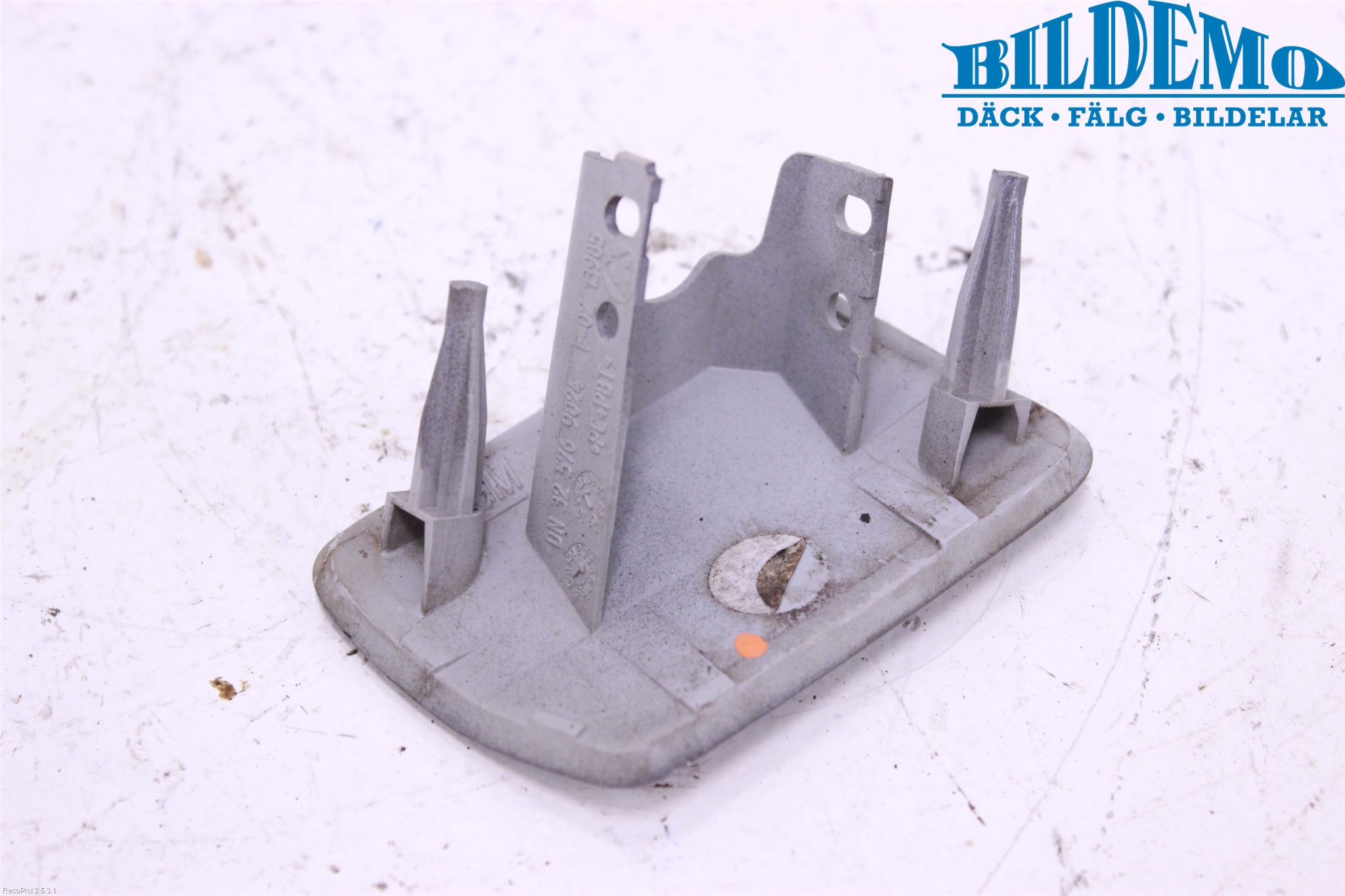 Opel ZAFIRA B 06-14 Spylerdyse Frontlykter