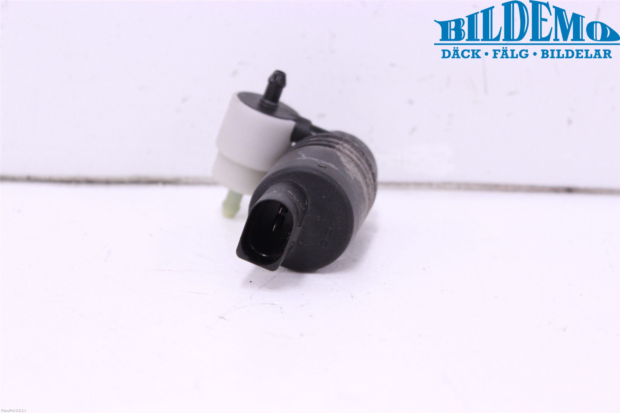 Mercedes-Benz MB B-KLASS (W245) 05-12 Spylerpumpe Frontrute