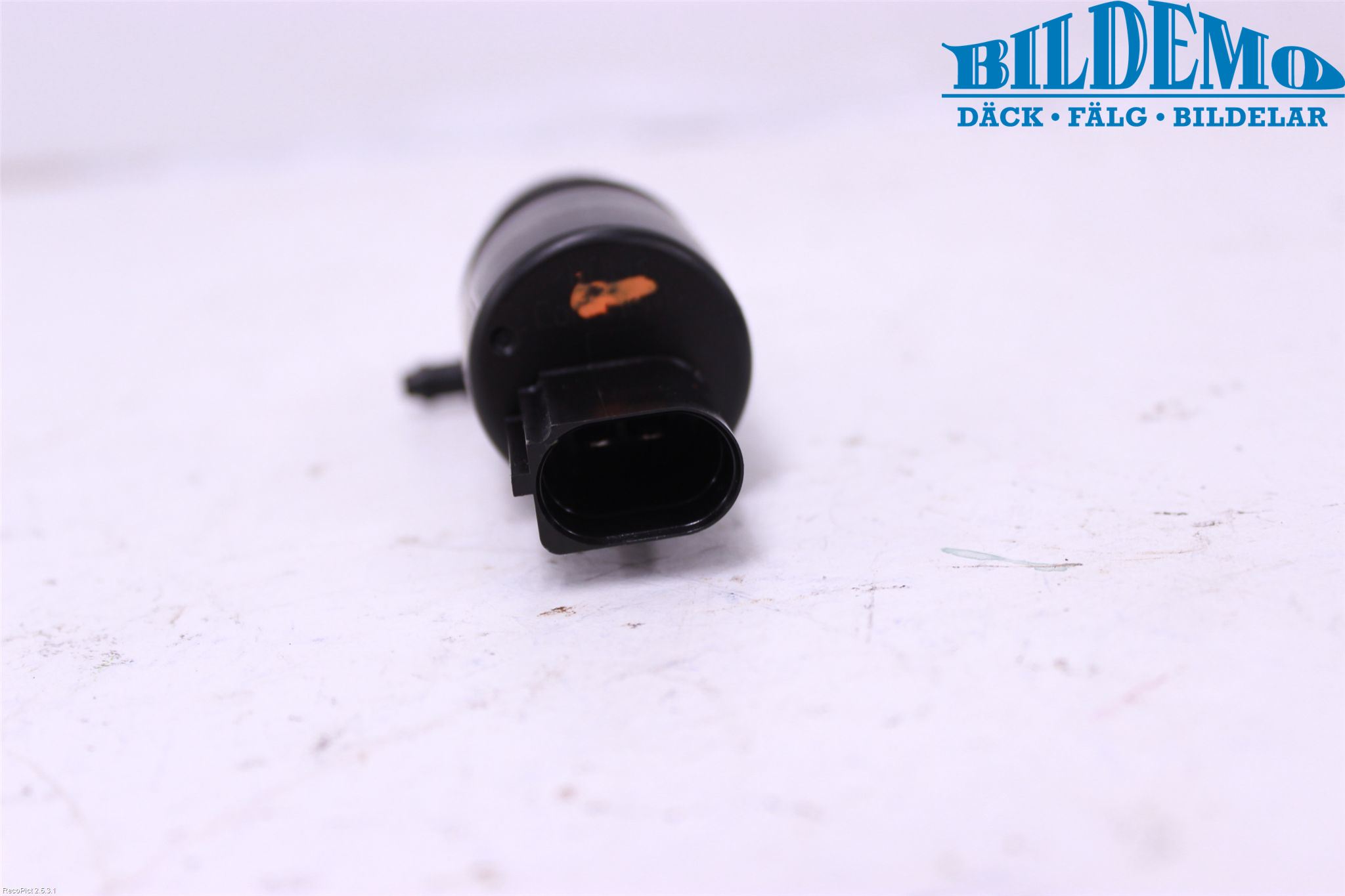 BMW 3 GT F34 13-19 Spylerpumpe Frontrute