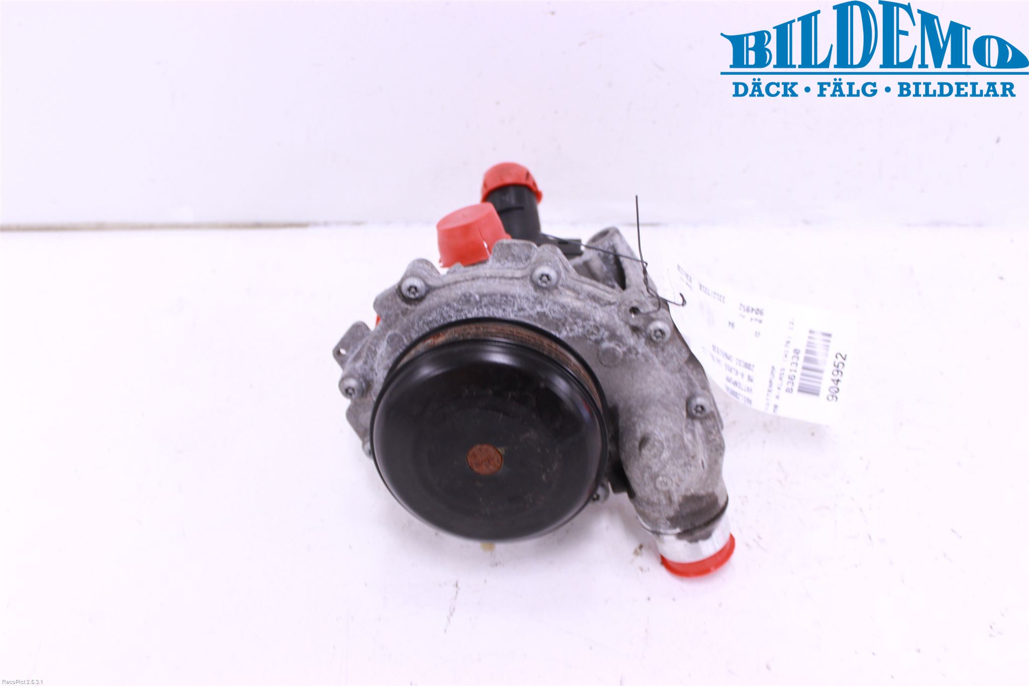 Mercedes-Benz MB A-KLASS (W176) 13-18 Vannpumpe
