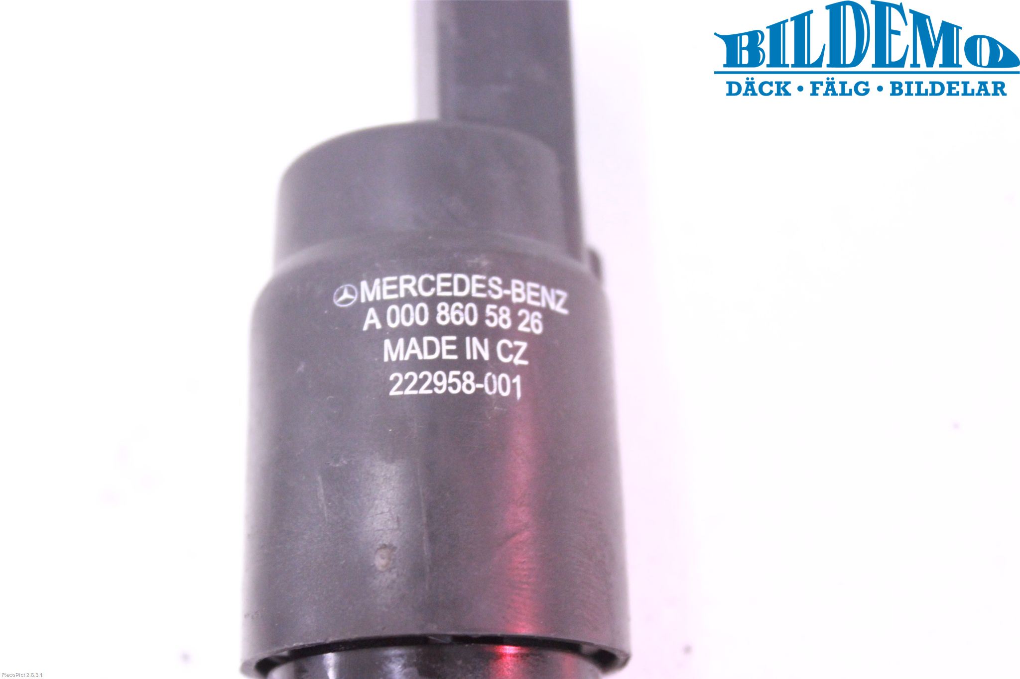 Mercedes-Benz MB SPRINTER (W906) 06-18 Spylerpumpe Frontrute