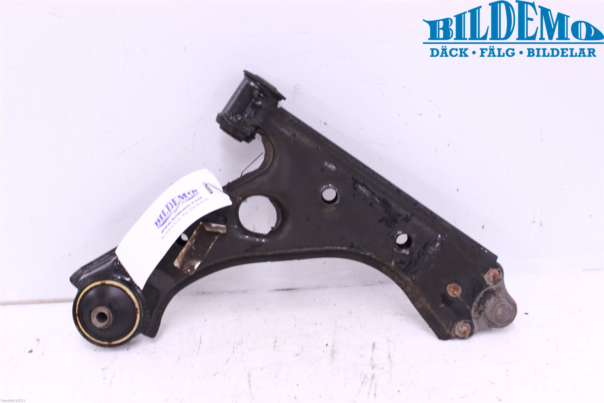 Opel CORSA D 07-14 Bærearm Foran Venstre Nedre