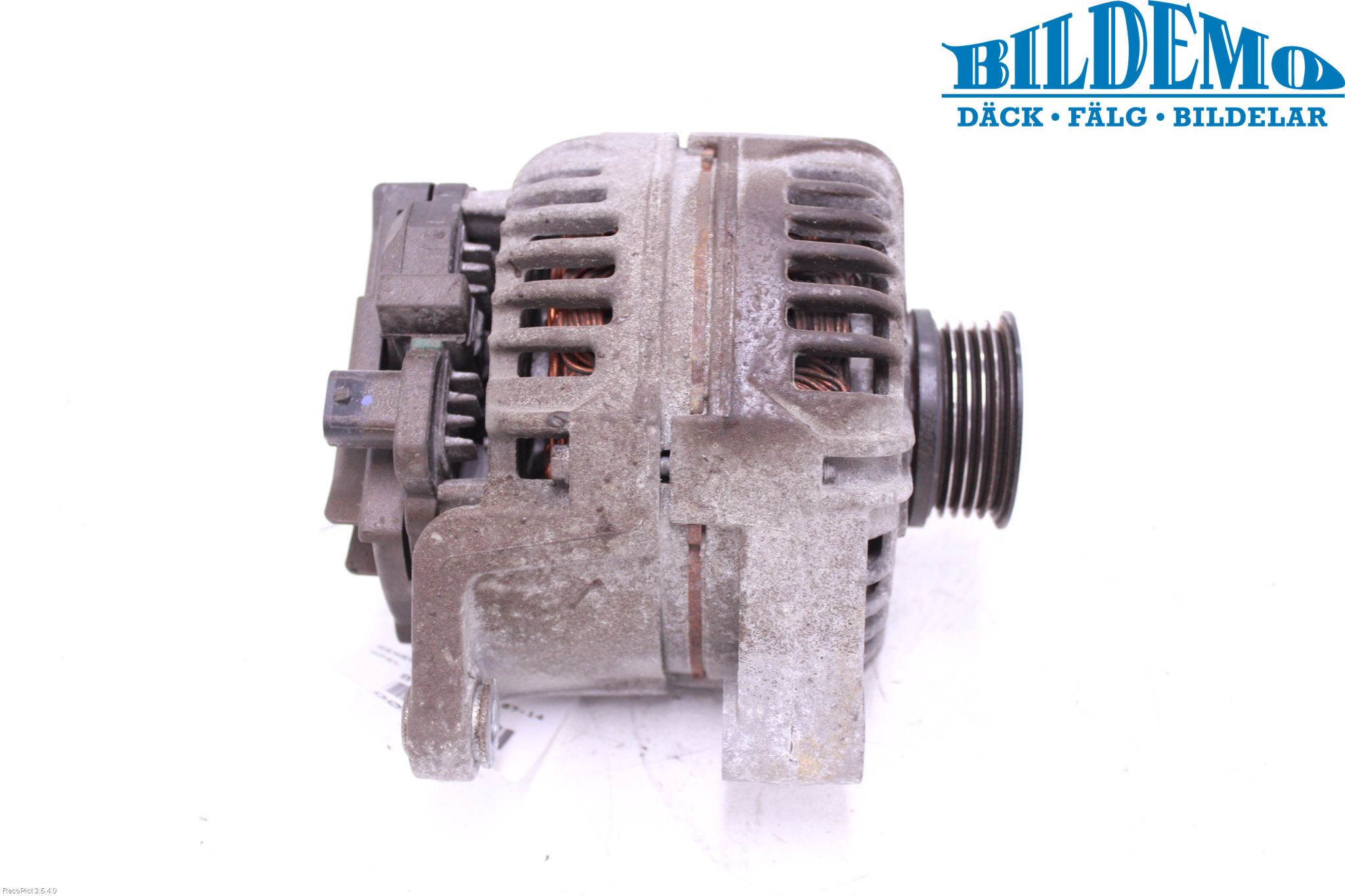 Opel CORSA D 07-14 Dynamo
