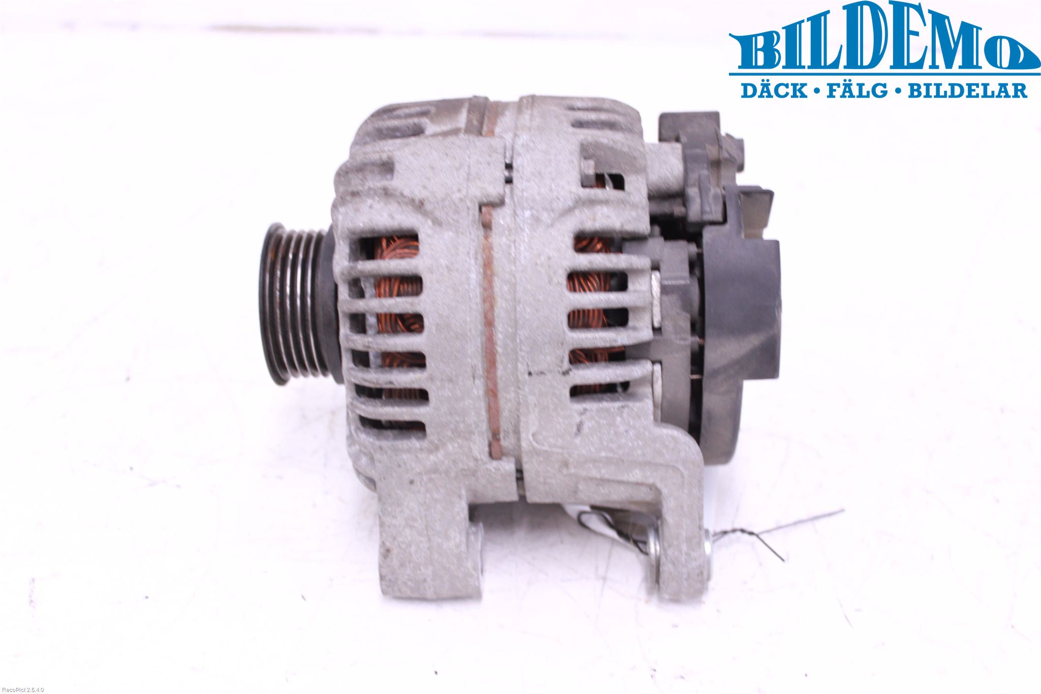 Opel CORSA D 07-14 Dynamo