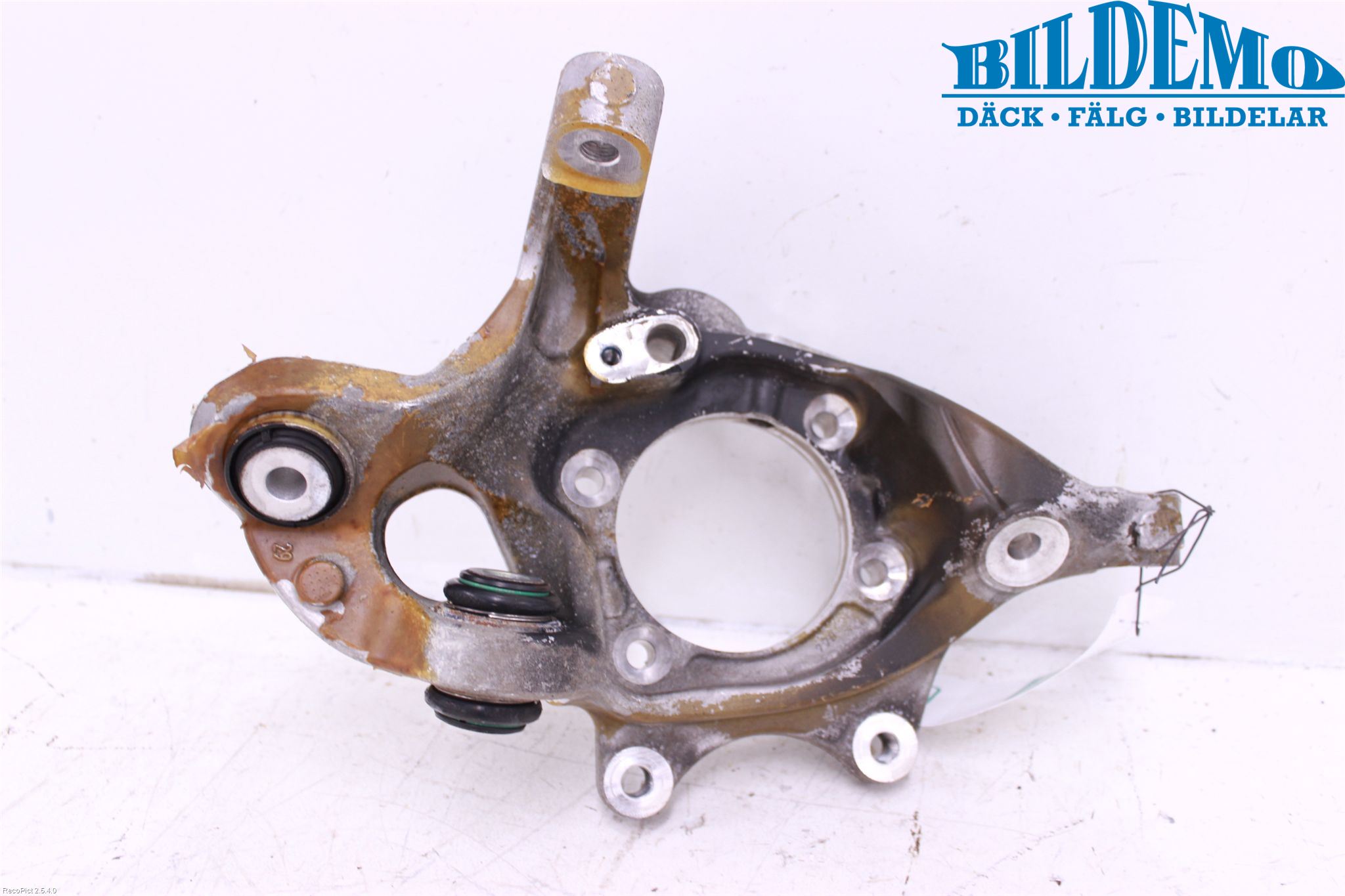 Mercedes-Benz MB E-KLASS (W212) 09-16 Spindel Hb