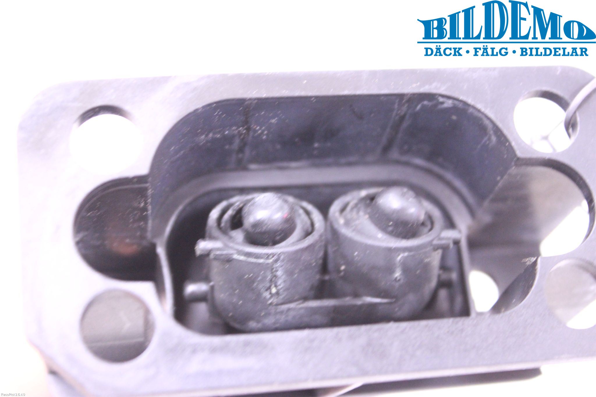 Audi A6/S6     97-05 Spylerdyse Frontlykter