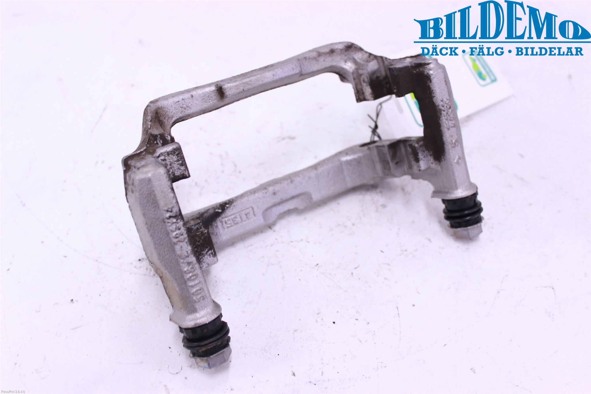 Mercedes-Benz MB C-KLASS (W205) 14-21 Bremsecaliper Feste Holder
