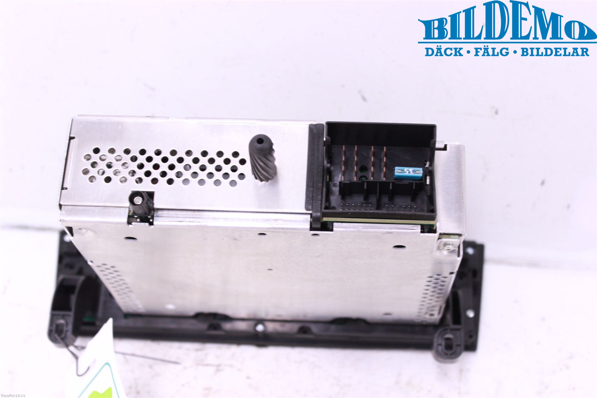 BMW 1 E87/81 5D/3D 03-11 Stereo Radio Med Cd