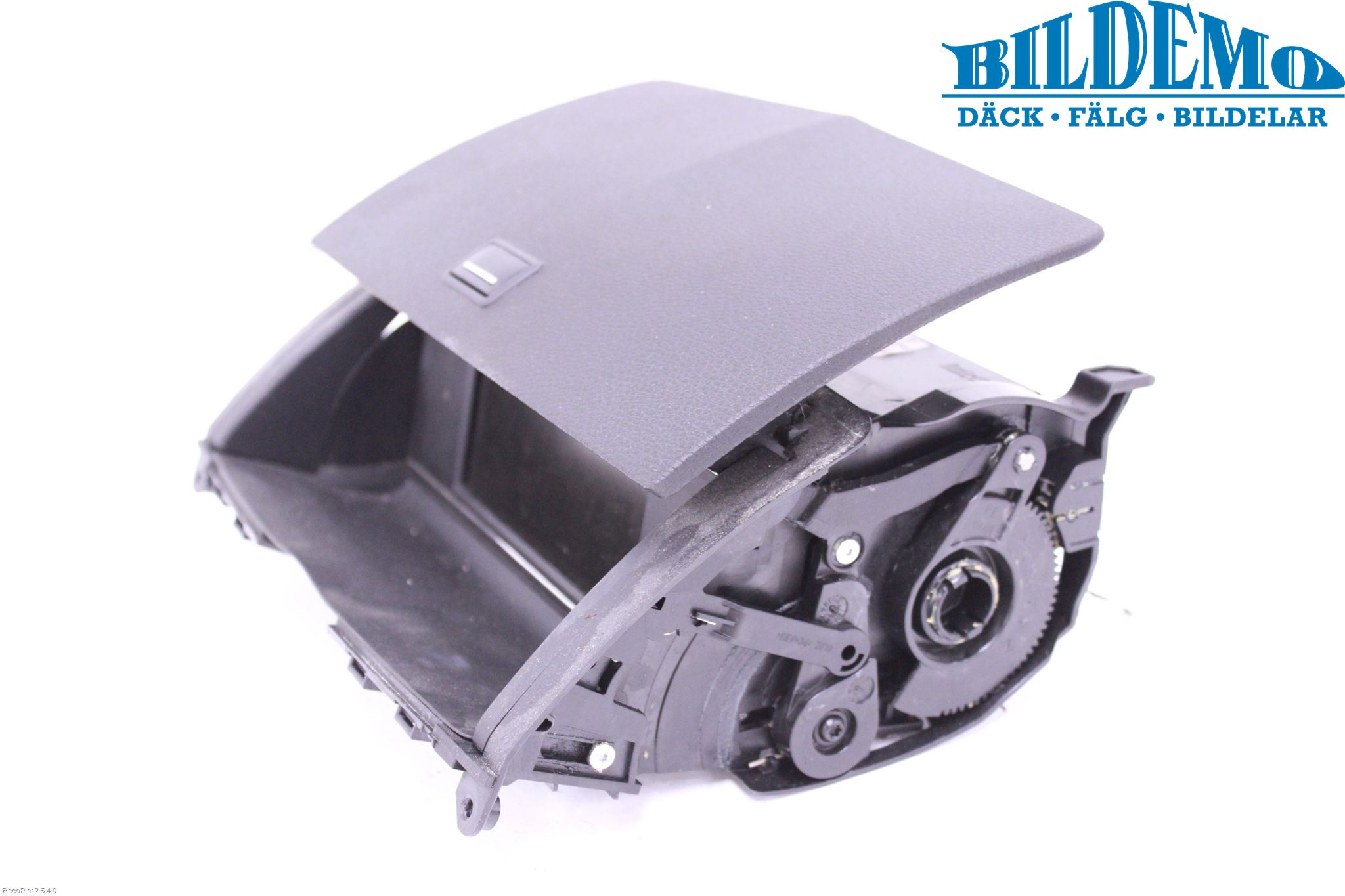 Mercedes-Benz MB C-KLASS (W204) 07-15 Instr Skjerm Dvd-Gps-Ac-Tlf