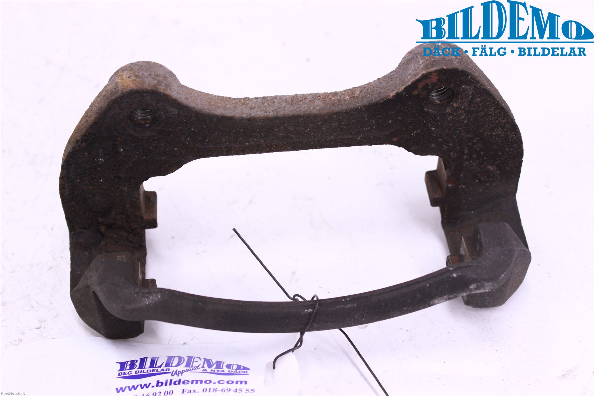 Opel INSIGNIA 09-16 Bremsecaliper Feste Holder