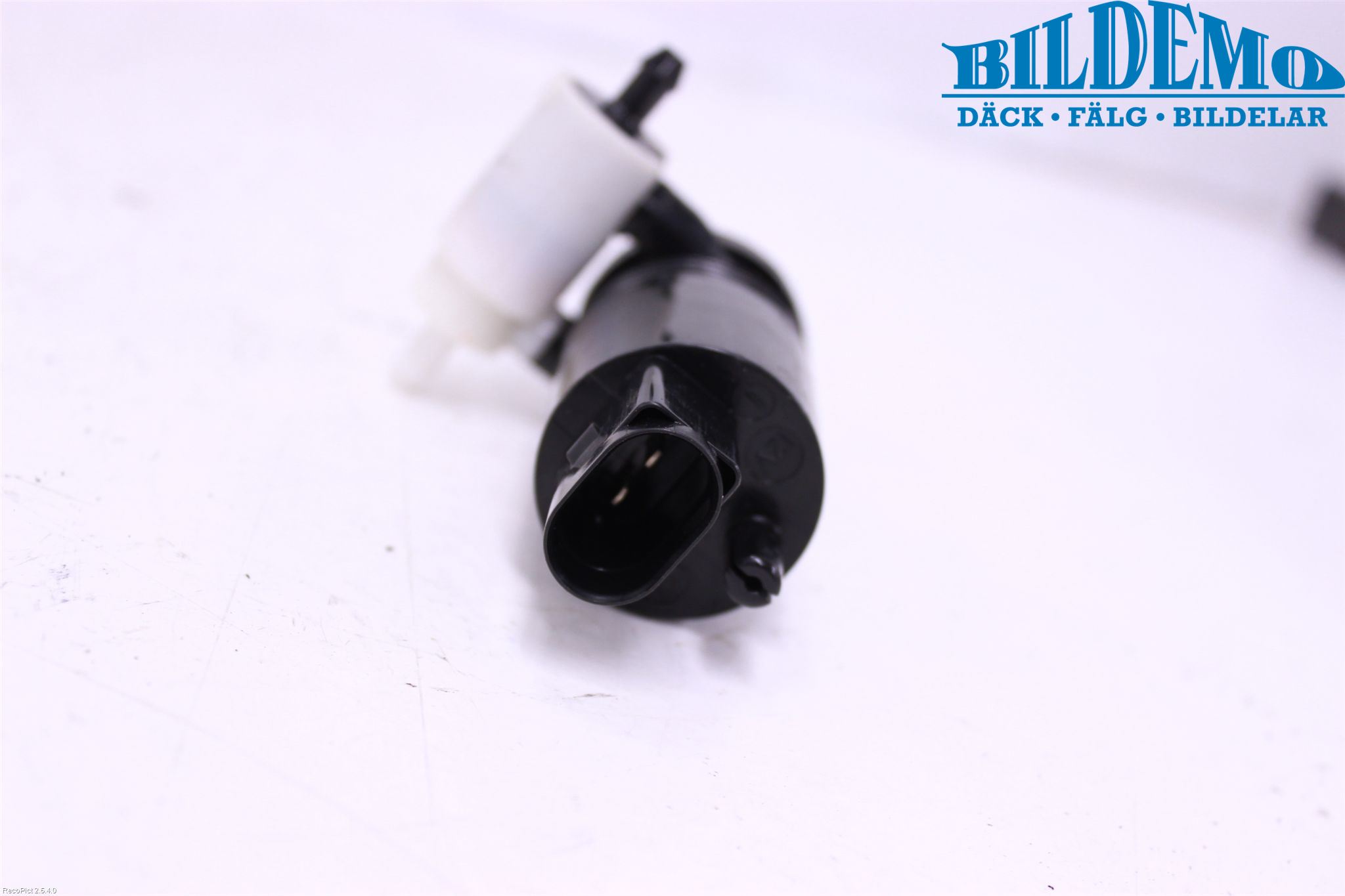 Mercedes-Benz MB R-KLASS (W251) 05-13 Spylerpumpe Frontrute