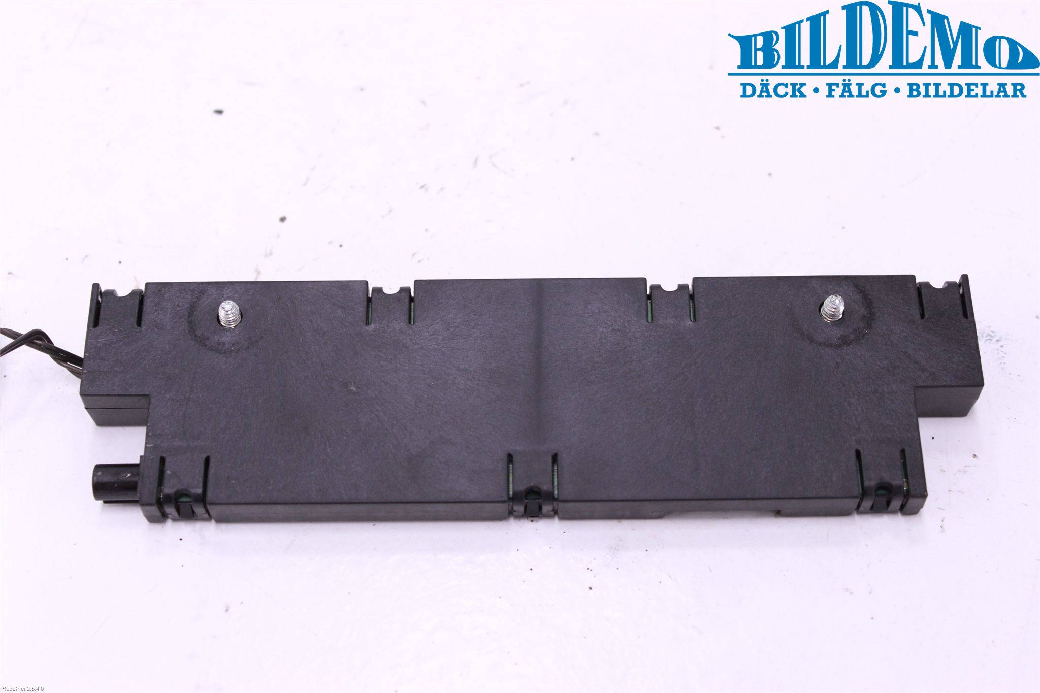 BMW 5 F10/F11/F18 09-17 Stereo Antenneforsterker