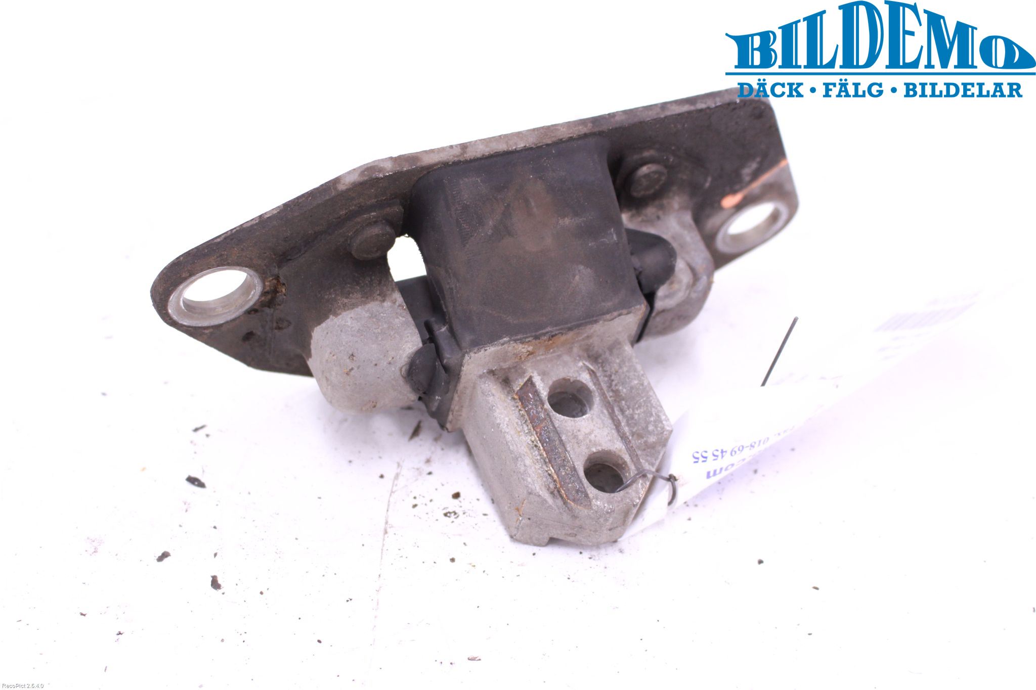 Volvo V70 05-08 Motor Feste Gummi
