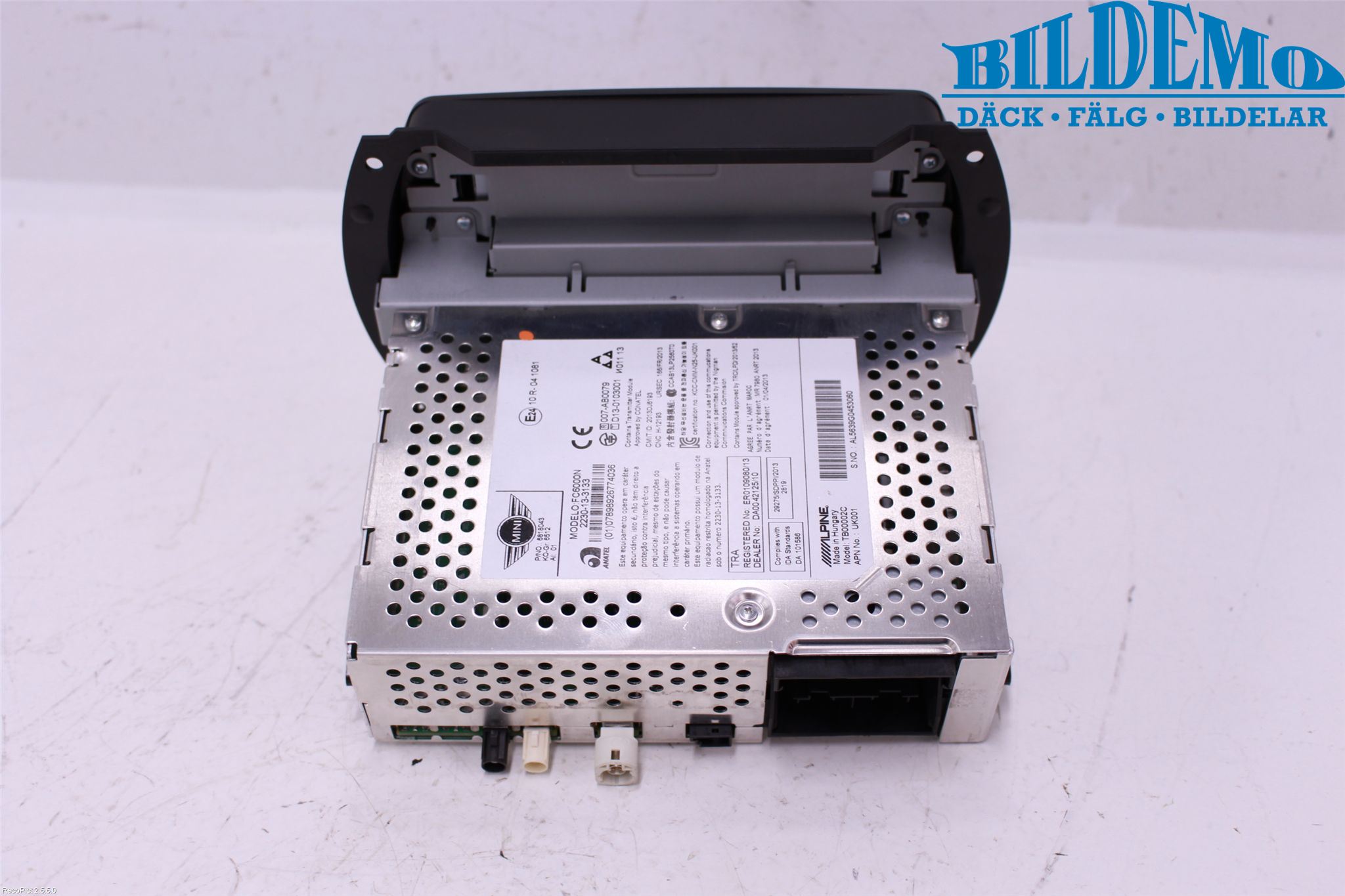 Mini ONE/COOPER 5DR F55 14-24 Stereo Radio Med Cd