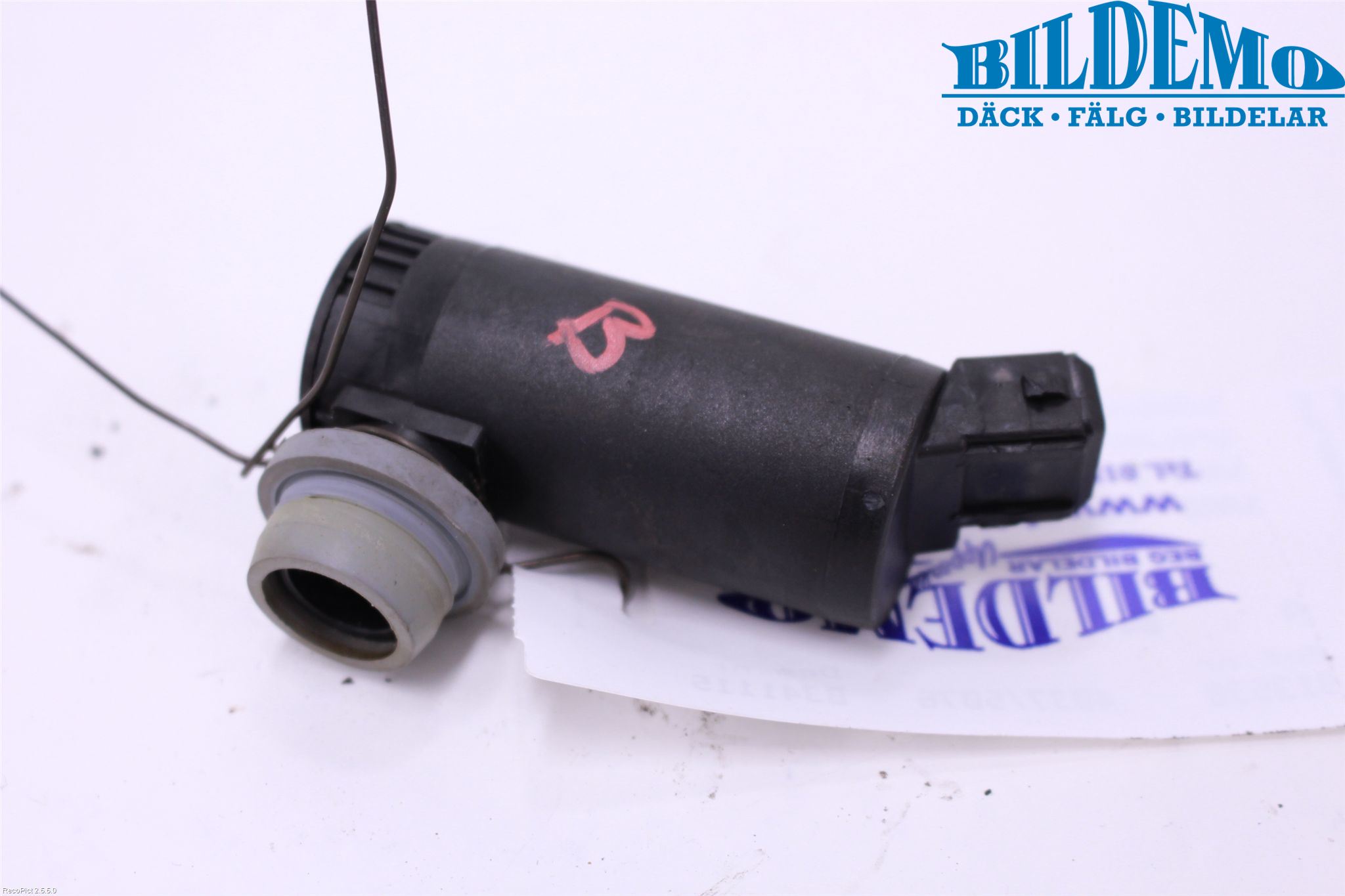 Saab 9-3 VER2/VER3 08-15 Spylerpumpe Bakluke